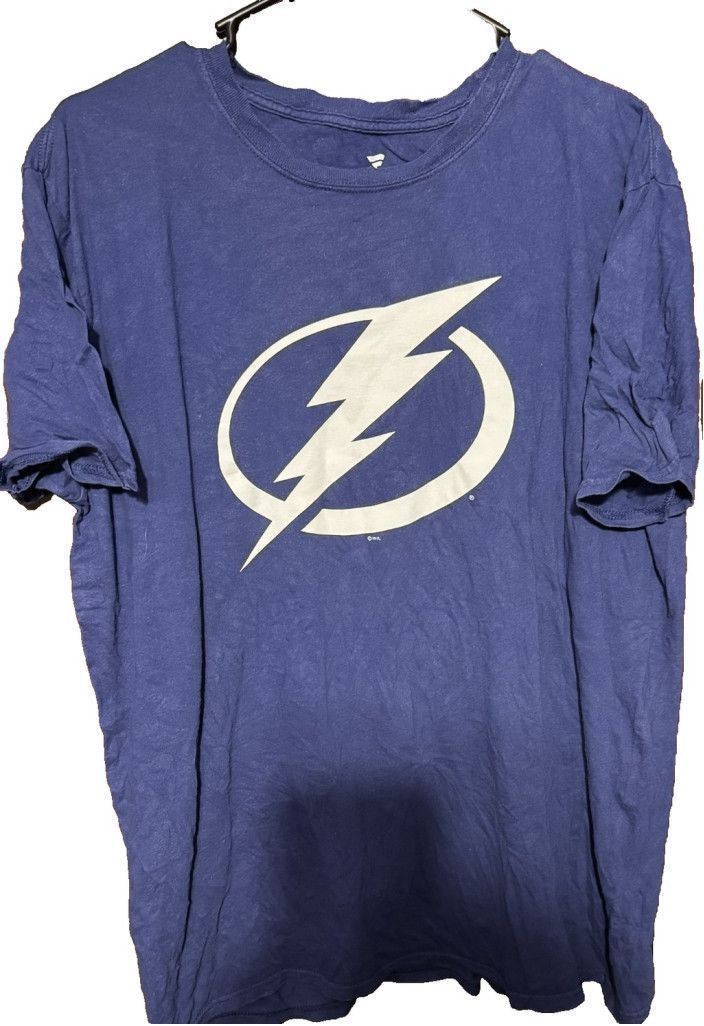 NHL Tampa Bay Lightning Fanatics T-shirt Men's Size L Blue Size US L / EU 52-54 / 3 - 1 Thumbnail