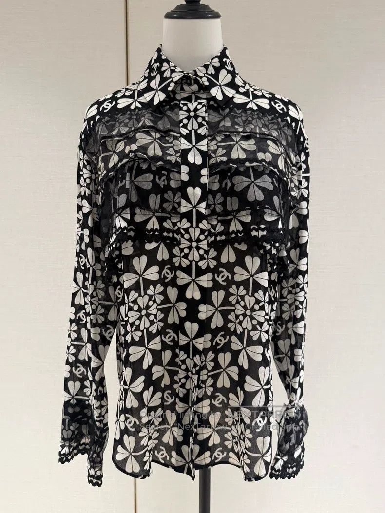 Chanel Chanel 21B Clover Silk Shirt Size XS / US 0-2 / IT 36-38 - 1 Thumbnail