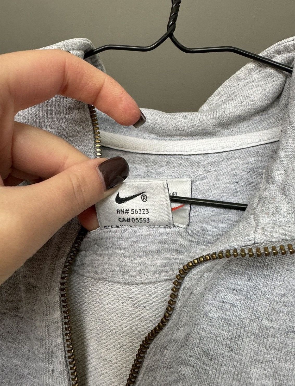 Nike Vintage Nike Logo Sweatshirt Size US L / EU 52-54 / 3 - 5 Thumbnail