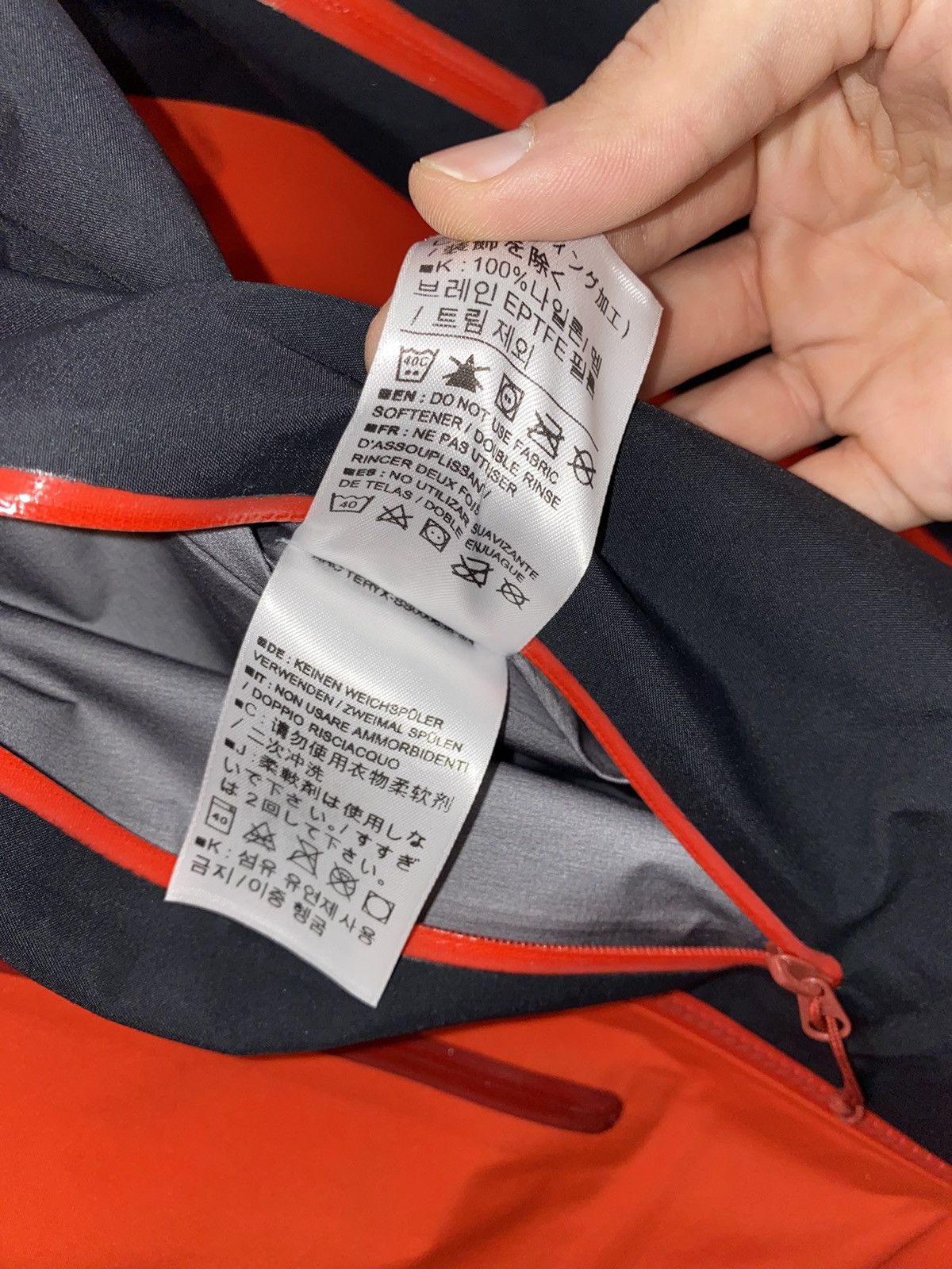 Arc'teryx × Goretex Arcteryx Alpha SV Color Blocked Regear Jacket Size US XL / EU 56 / 4 - 10 Thumbnail