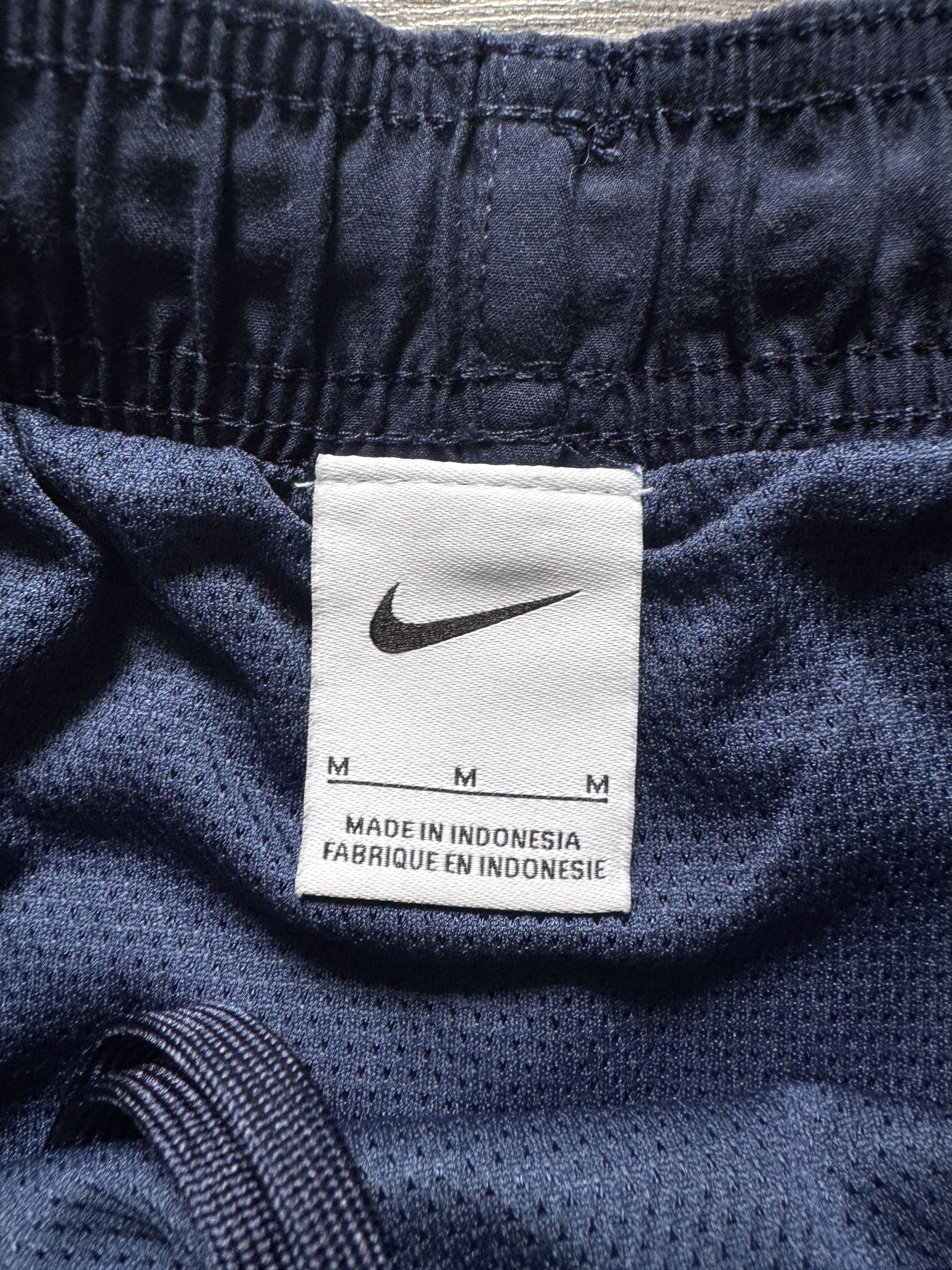 Nike Nike shorts streetwear swoosh casual y2k Size US 28 / EU 44 - 5 Thumbnail