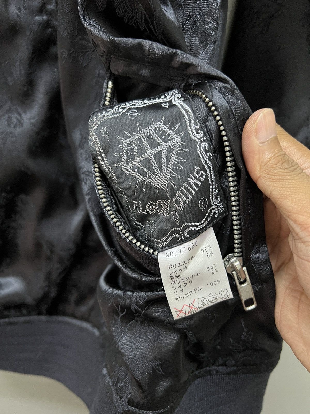 Japanese Brand 2000’s Algonquins Gothic Jacquard Reversible Jacket Size US S / EU 44-46 / 1 - 12 Thumbnail