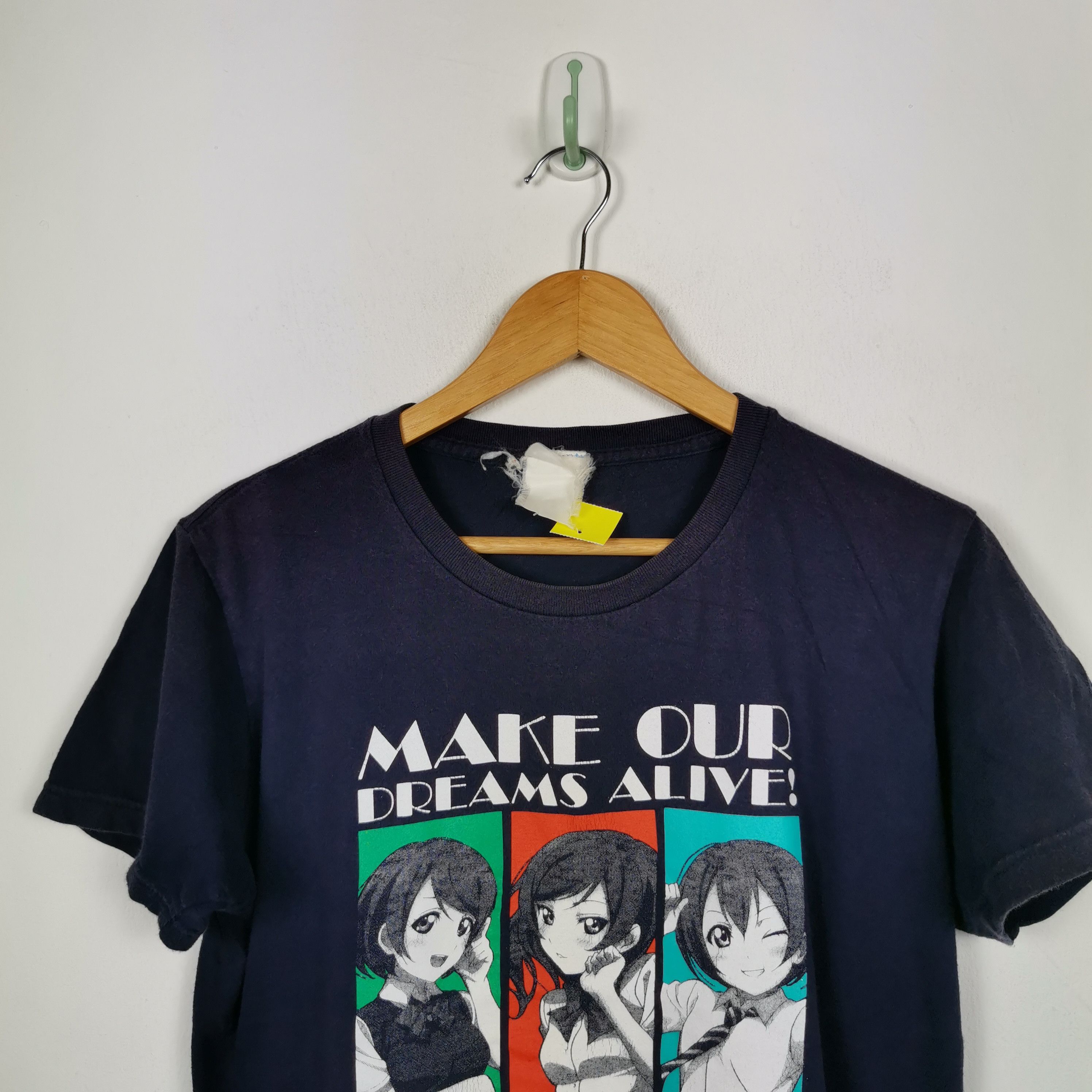 Anime Vintage Love Live T-Shirt Japanese Anime Cartoon Crewneck Size US M / EU 48-50 / 2 - 2 Thumbnail