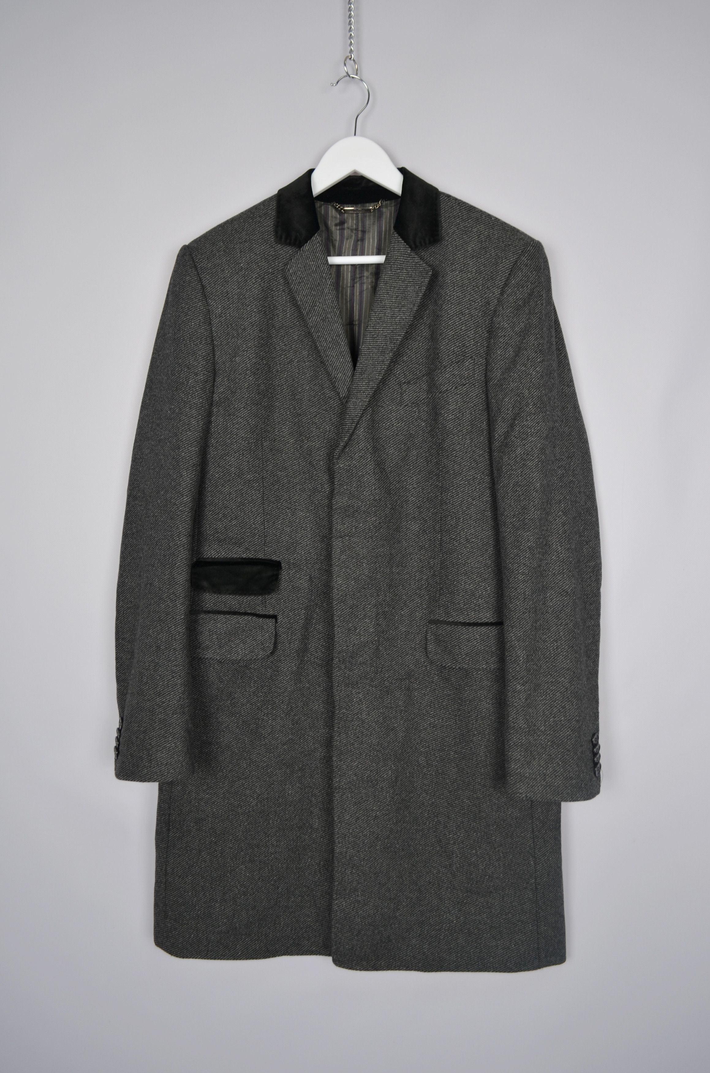 Dolce & Gabbana × Vintage D&G Dolce & Gabbana Grey 100% Wool Coat Car Pea Coat Size M Size US M / EU 48-50 / 2 - 1 Thumbnail