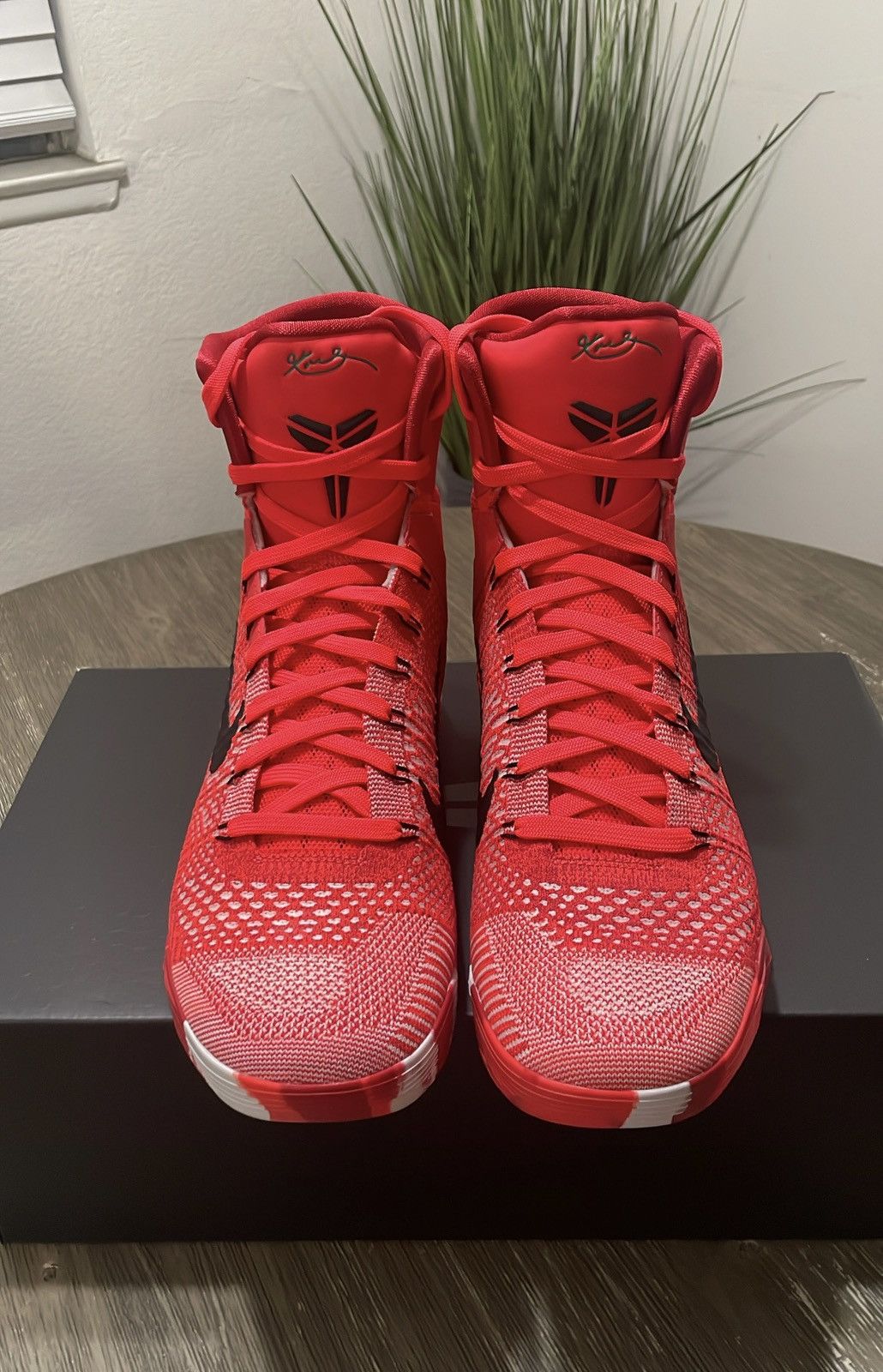 Nike Size 10 - NEW Kobe 9 Elite Protro Christmas 2024 SHIPS TODAY Size US 10 / EU 43 - 3 Thumbnail