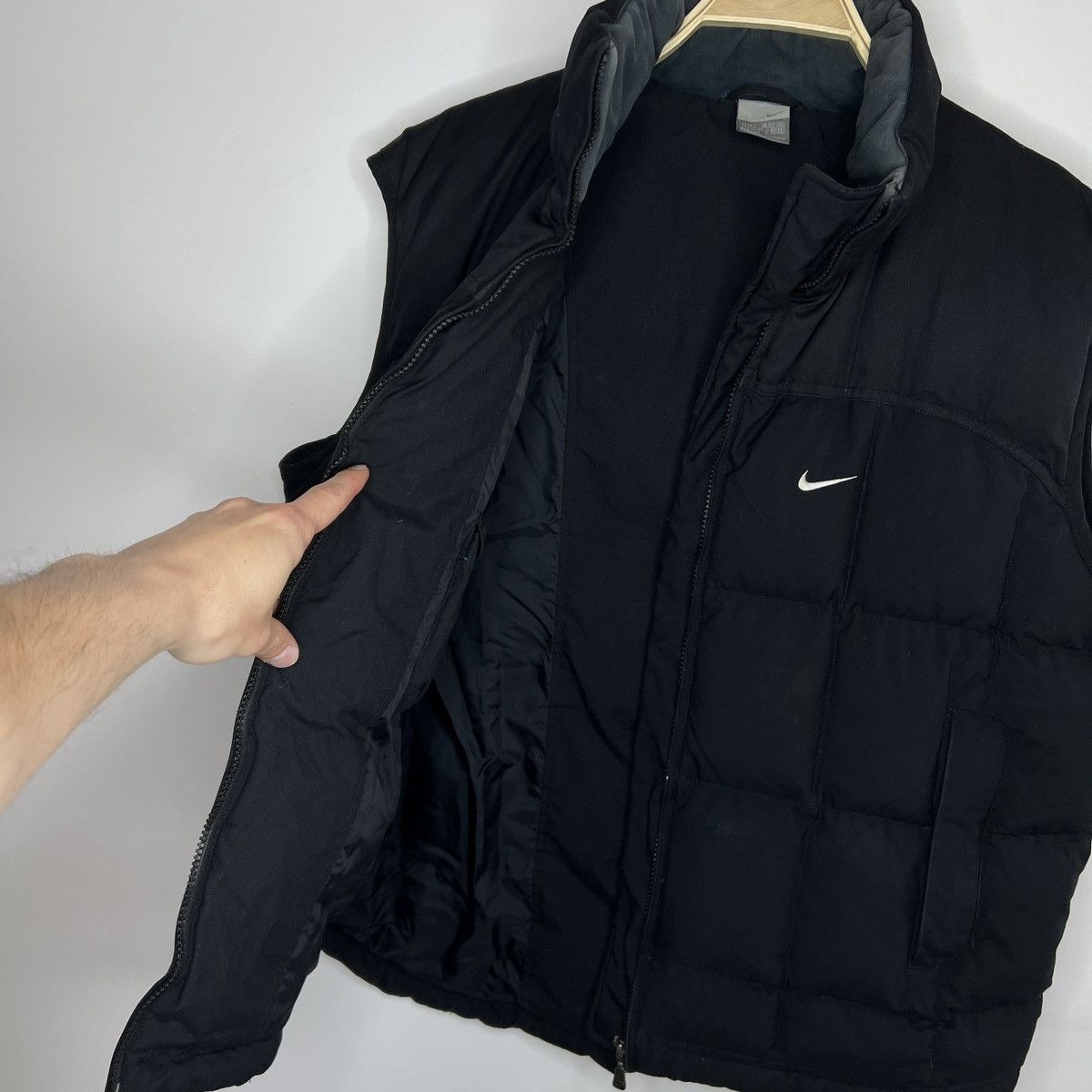 Nike × Vintage Vintage Nike goose down puffer vest back swoosh logo Y2K Size US L / EU 52-54 / 3 - 6 Thumbnail
