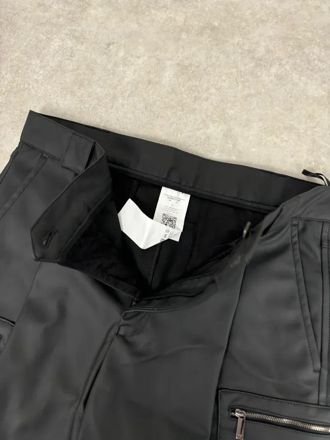 Emporio Armani AW2022 Emporio Armani Black Eco Leather Cargo Pants Size US 34 / EU 50 - 12 Thumbnail