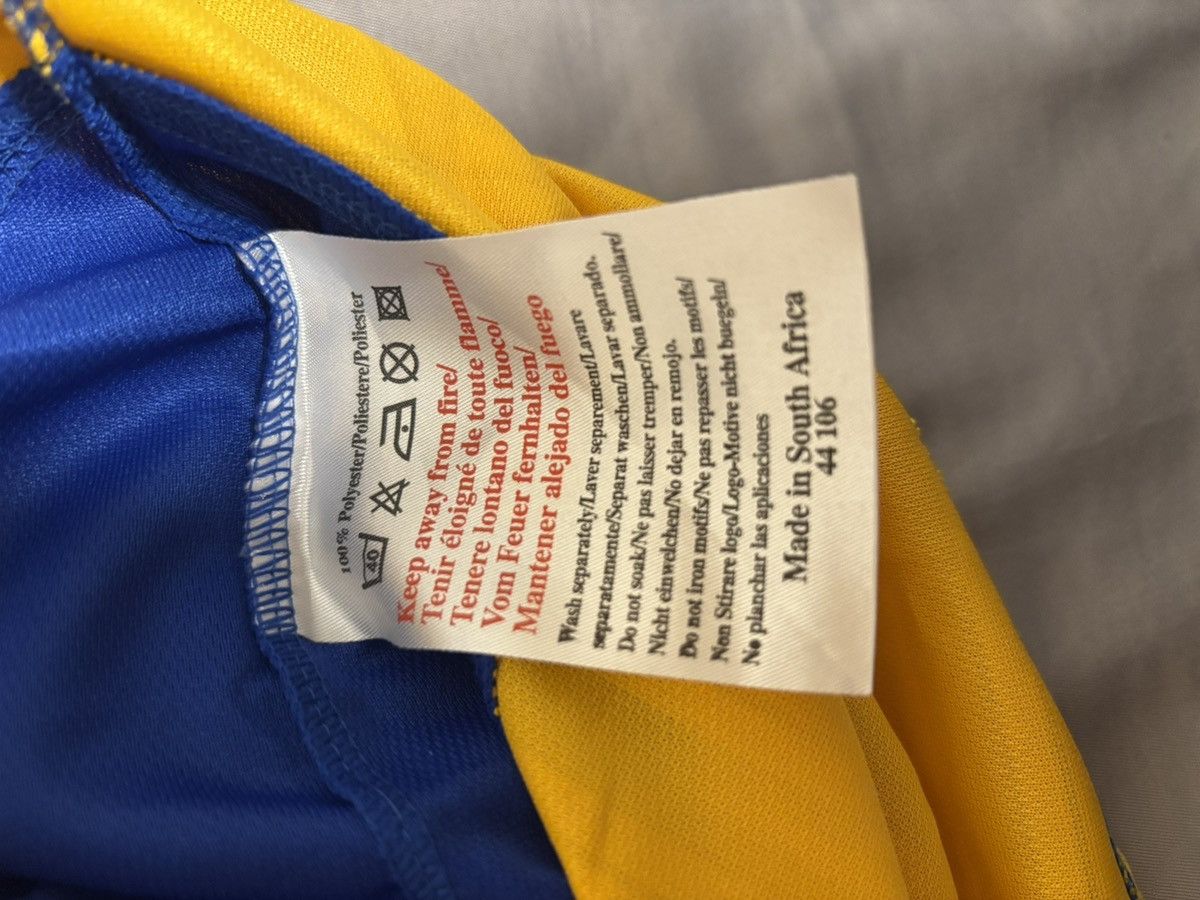 Umbro Chelsea 2000 away shirt gudjohnsen with tags Size US M / EU 48-50 / 2 - 4 Thumbnail