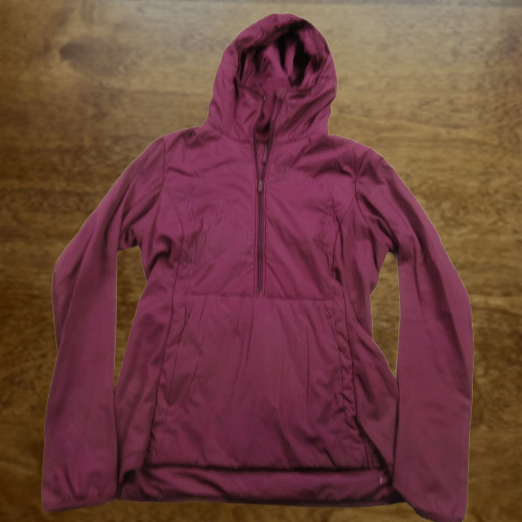 Lululemon Lululemon Jacket Womens 8 1/2 Zip Long Sleeve Lightweight Hooded Burgundy Jacket Size M / US 6-8 / IT 42-44 - 1 Thumbnail
