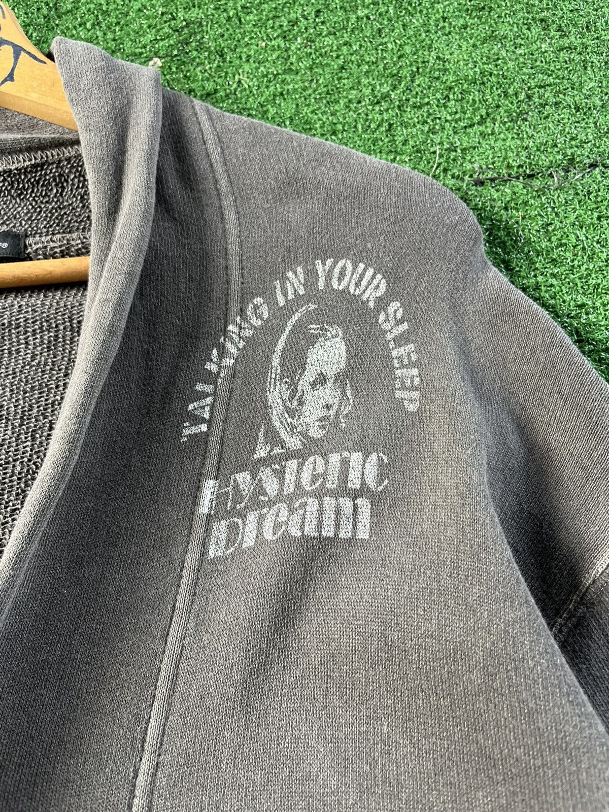 Designer × Hysteric Glamour × Japanese Brand 🔥Hysteric Glamour Iconic Girl Logo Cardigan Sweter Japan 🇯🇵 Size US M / EU 48-50 / 2 - 3 Thumbnail