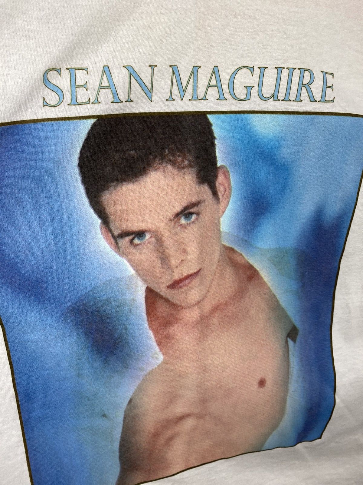 Band Tees 🎧Vintage 90s T-Shirt Sean Maguire You To Me Are Everything🎧 Size US M / EU 48-50 / 2 - 3 Thumbnail