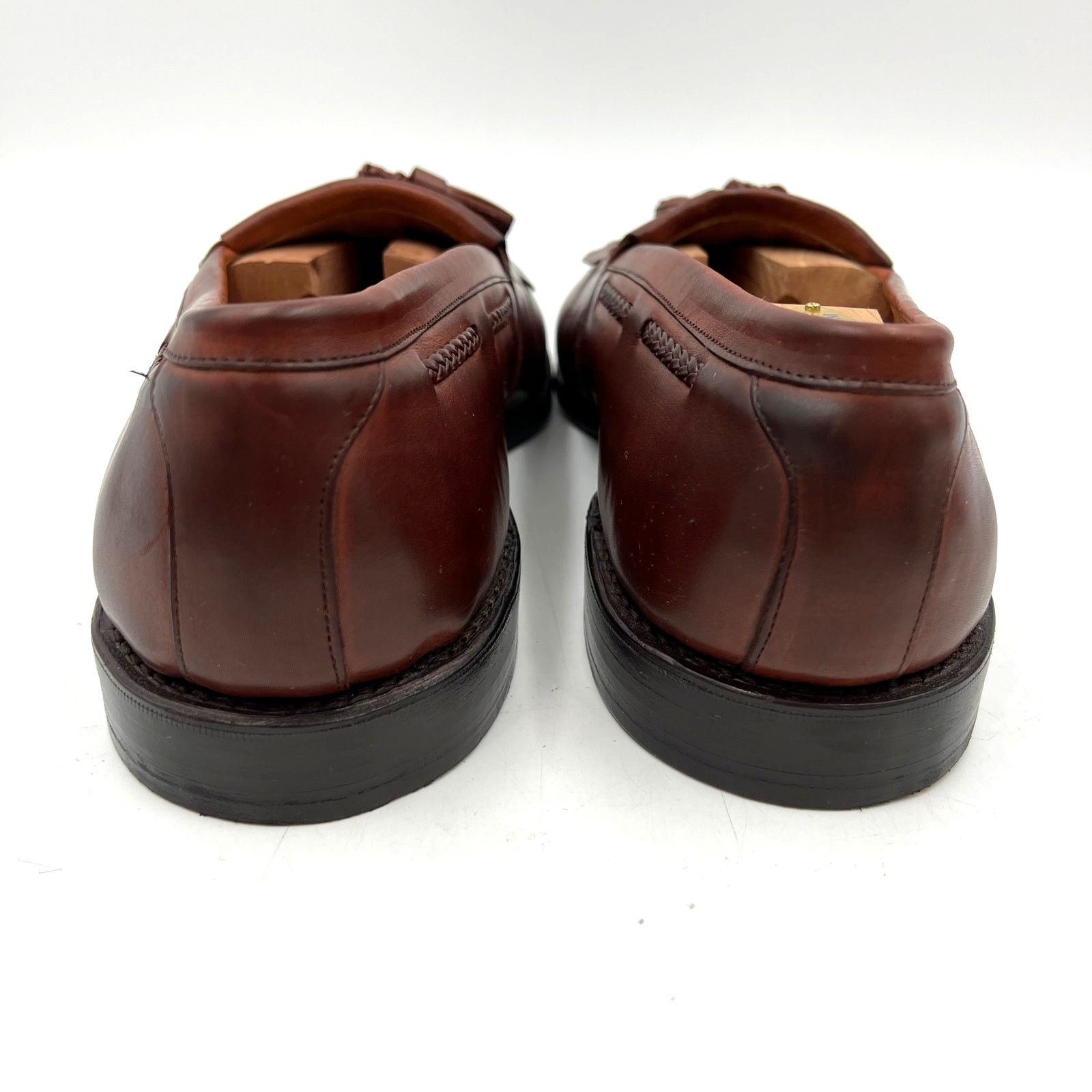 Allen Edmonds Cody Tassel Loafer Cordovan Leather Brown Wide display picture 3