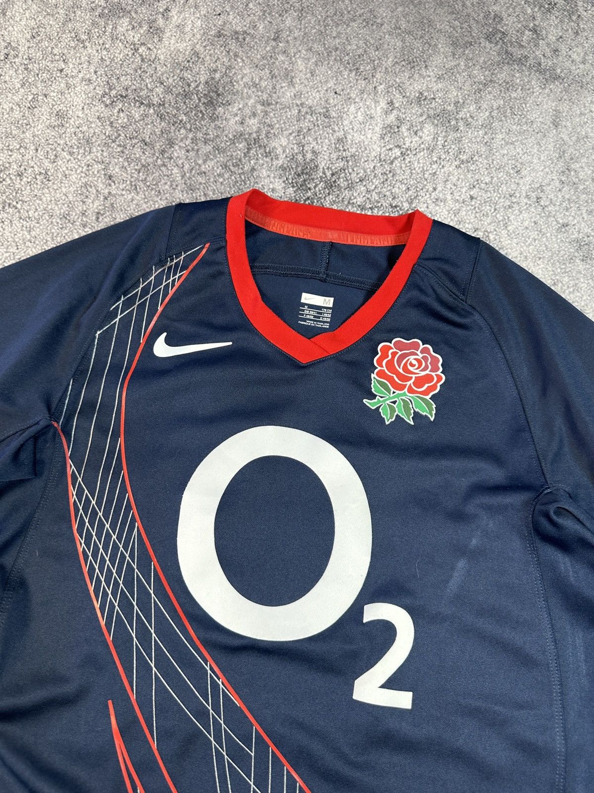 Nike × Vintage vintage Nike England O2 Rugby Streetwear rare Jersey VTg M Size US M / EU 48-50 / 2 - 2 Thumbnail