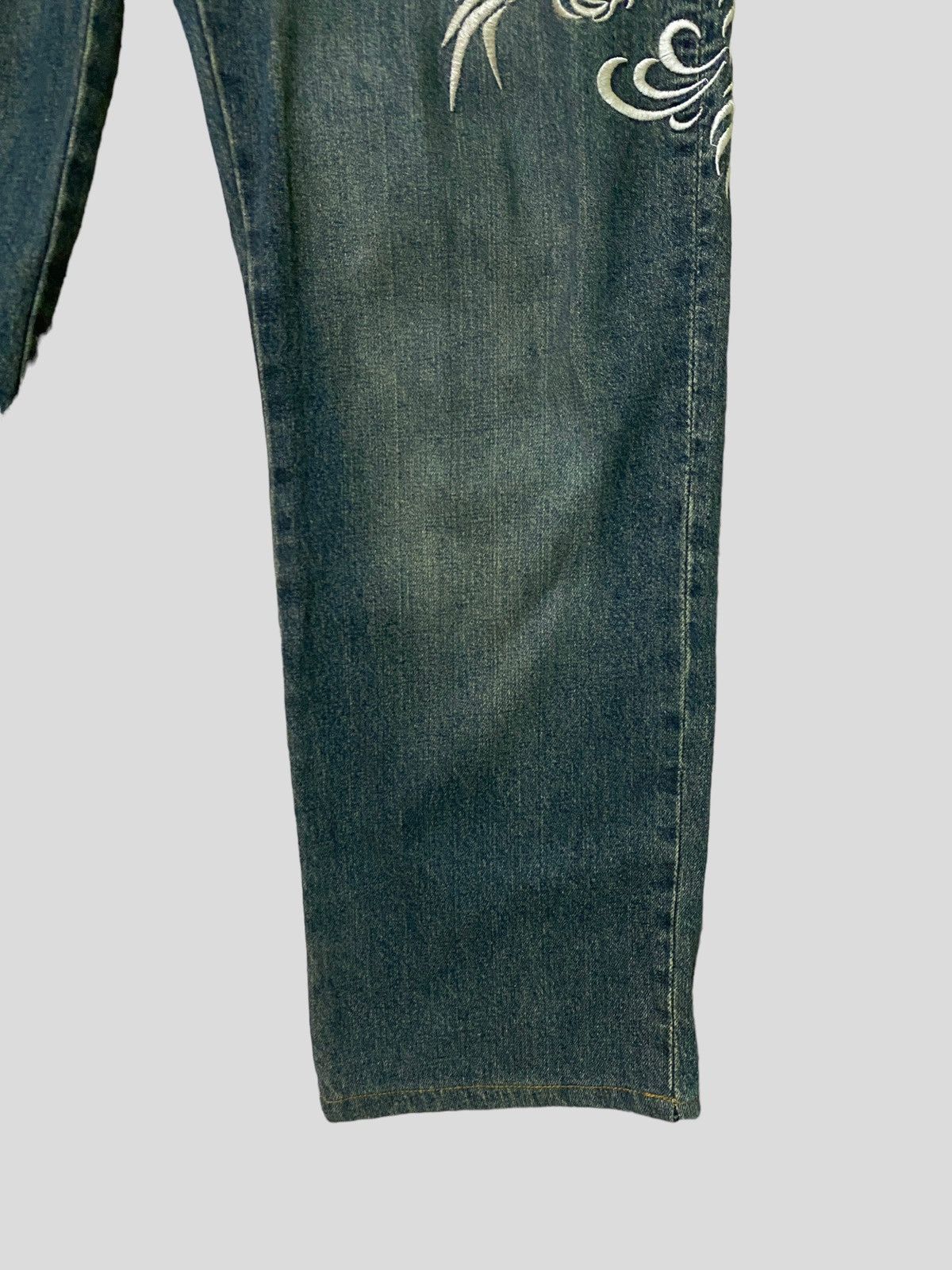 Japanese Brand × Vintage Vintage Japan Tattoo Embroidery Floral Design Denim Size US 32 / EU 48 - 6 Thumbnail