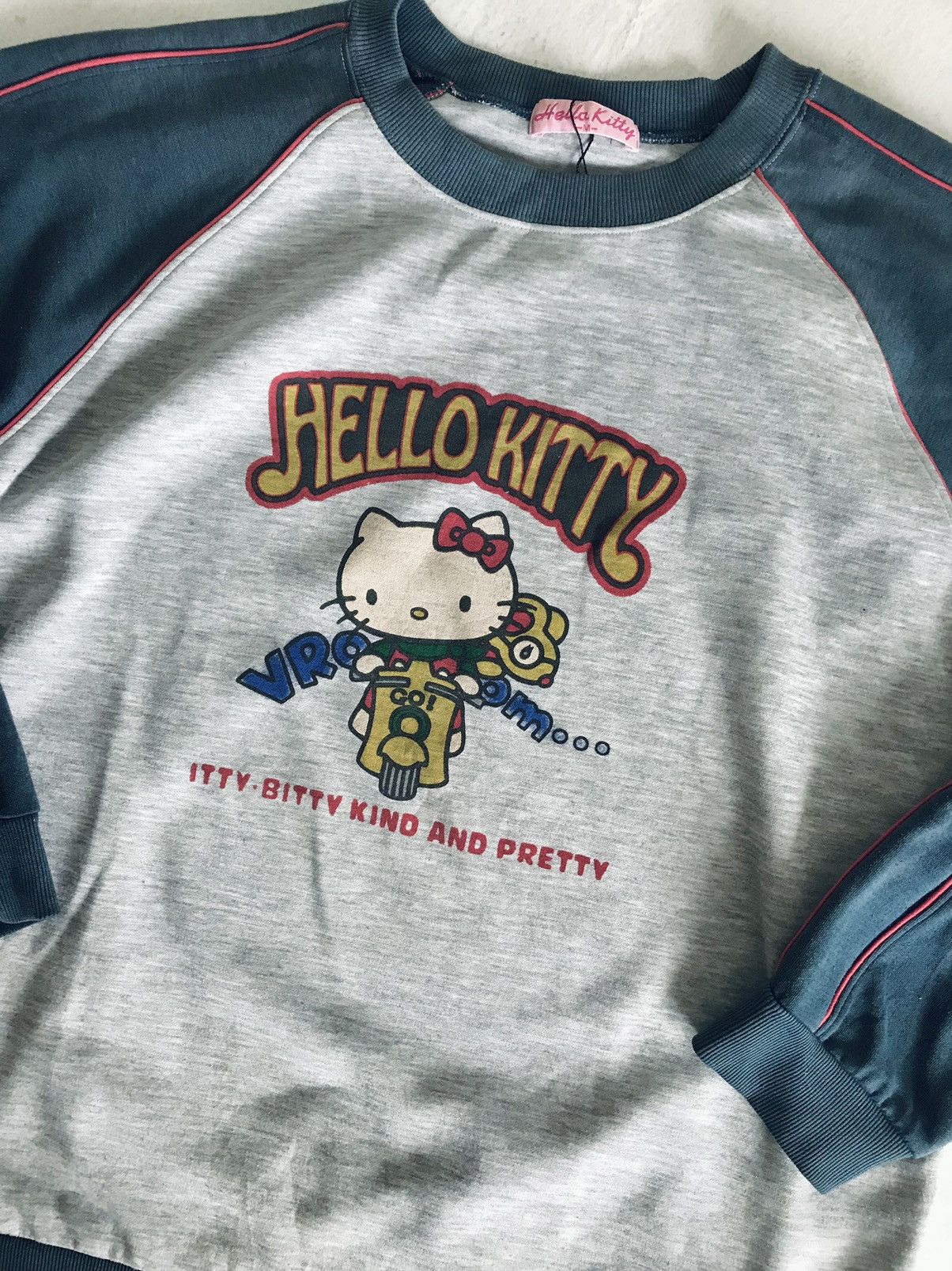 Designer × Vintage Crewneck sweatshirt Hello kitty Size L / US 10 / IT 46 - 6 Thumbnail