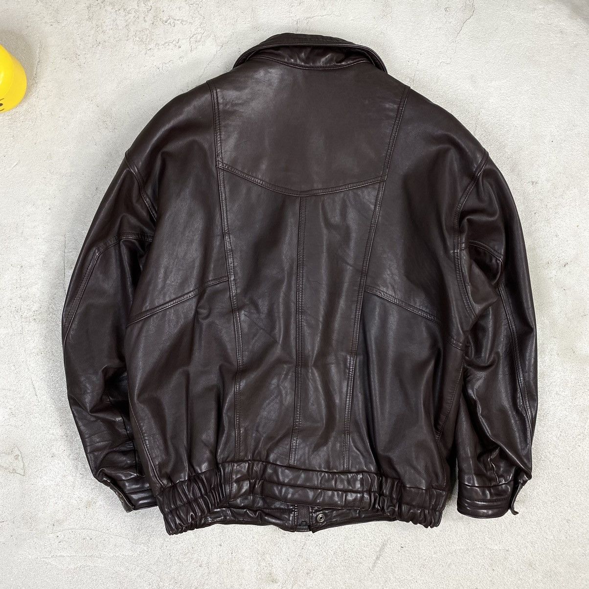 Vintage Leather jacket brown vintage bomber genuine boxy oversize Size US XL / EU 56 / 4 - 7 Thumbnail