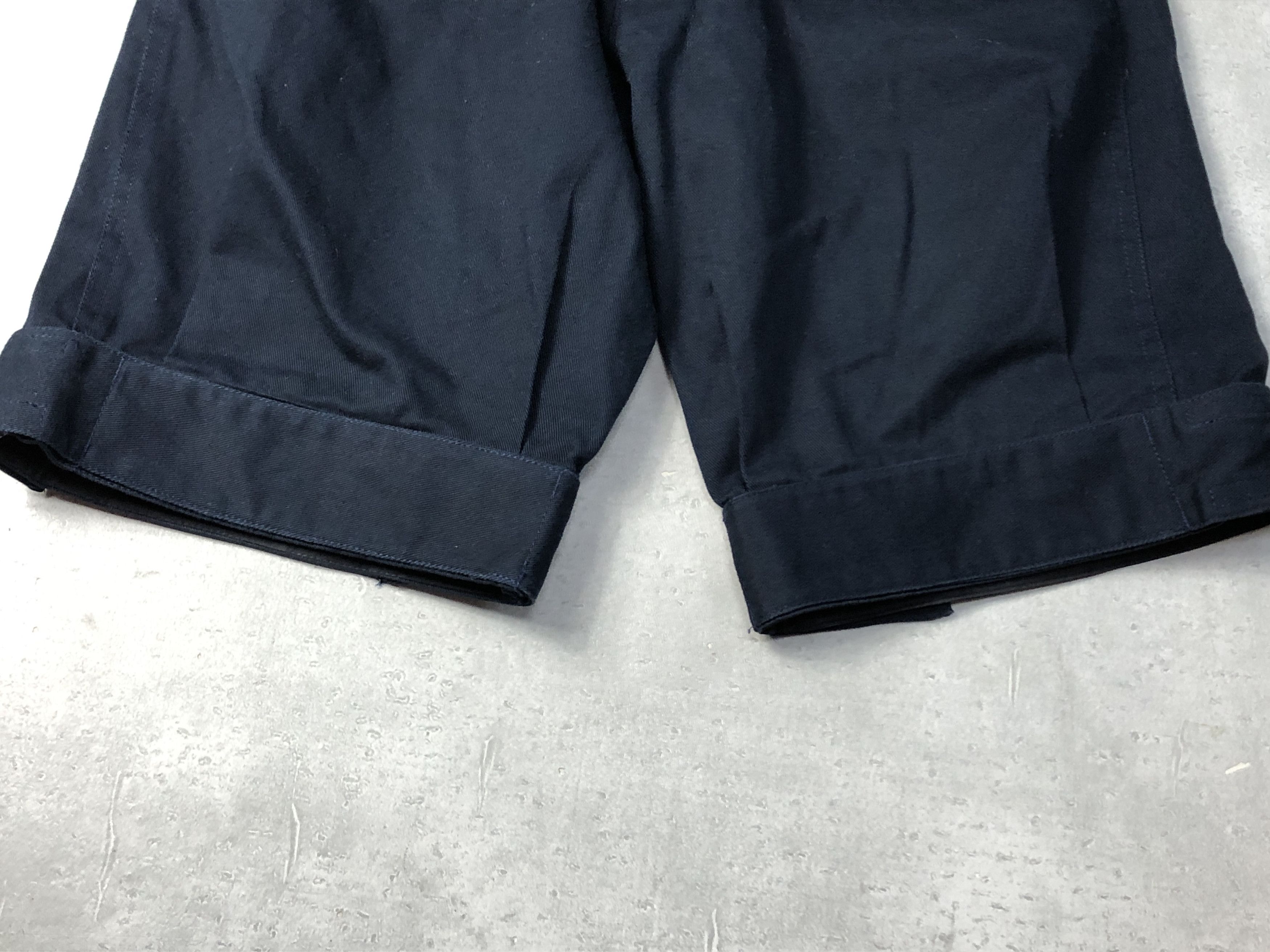 Vintage Vintage wide chino shorts 27-2-17 146 Size US 29 - 6 Thumbnail