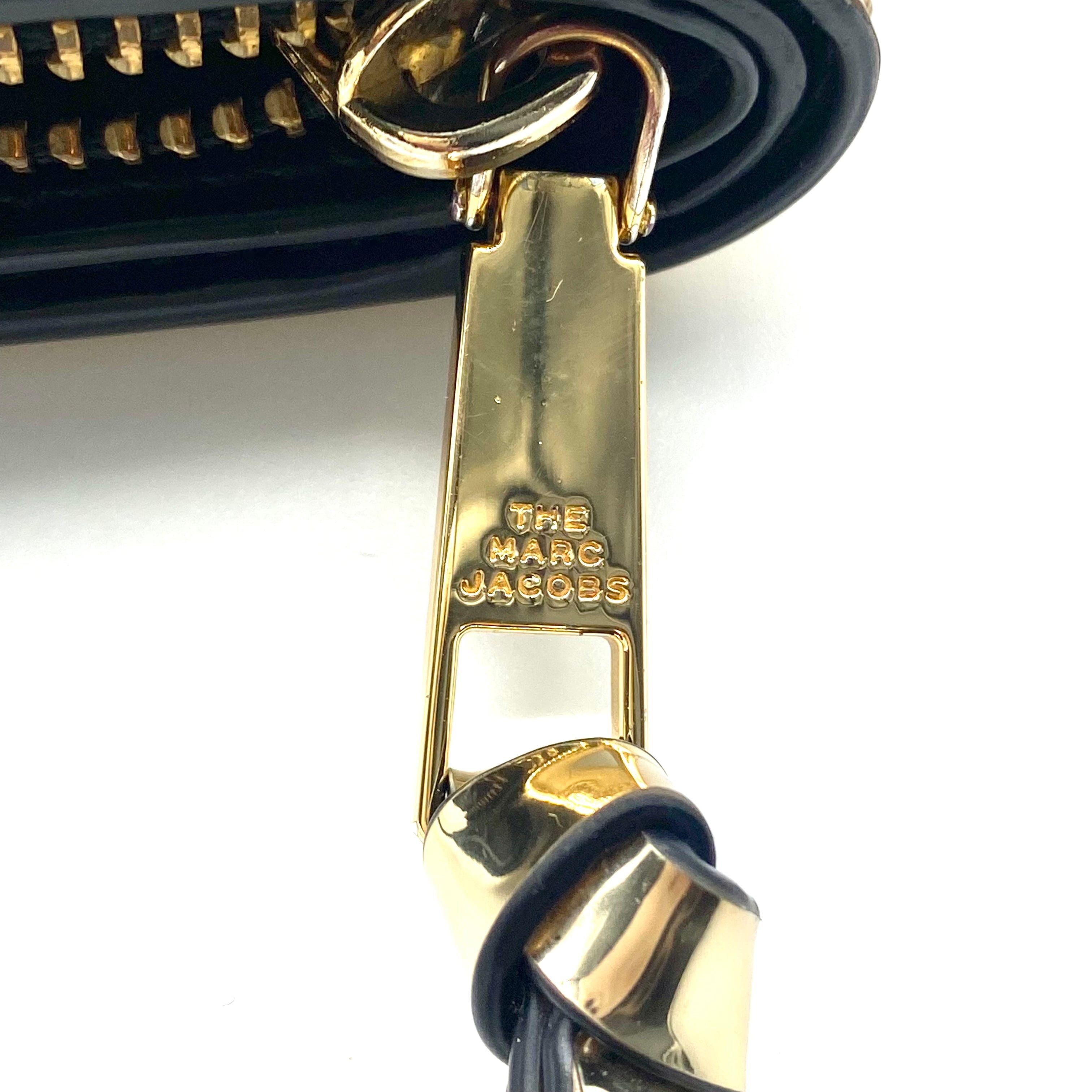 Marc Jacobs Marc By Marc Jacobs Snapshot Wallet Gold Size ONE SIZE - 8 Thumbnail