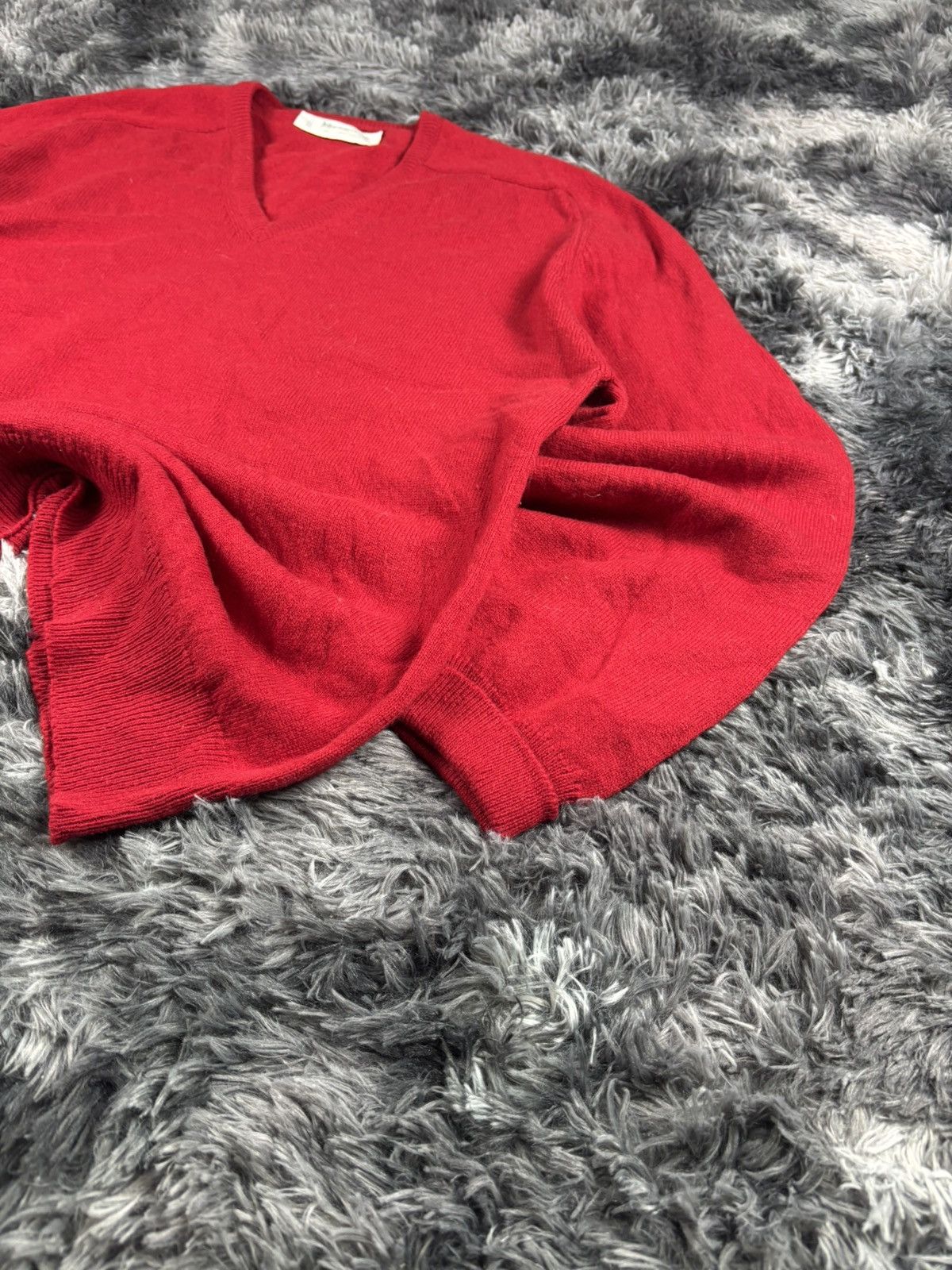 Johnstons Of Elgin Johnstons of Elgin V-Neck Lambswool Sweater Made in Scotland Size US L / EU 52-54 / 3 - 4 Thumbnail