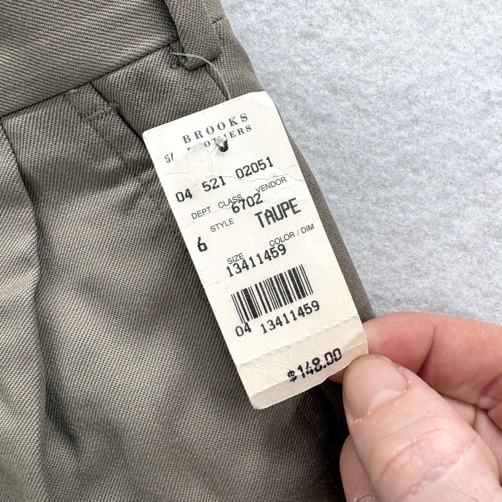 Brooks Brothers VINTAGE Brooks Brothers Dress Pants Womens 6 Taupe Wool Pleated USA Twill Career Beige Pockets Button 36in Inseam Mens Women Girls Size 28" / US 6 / IT 42 - 4 Thumbnail