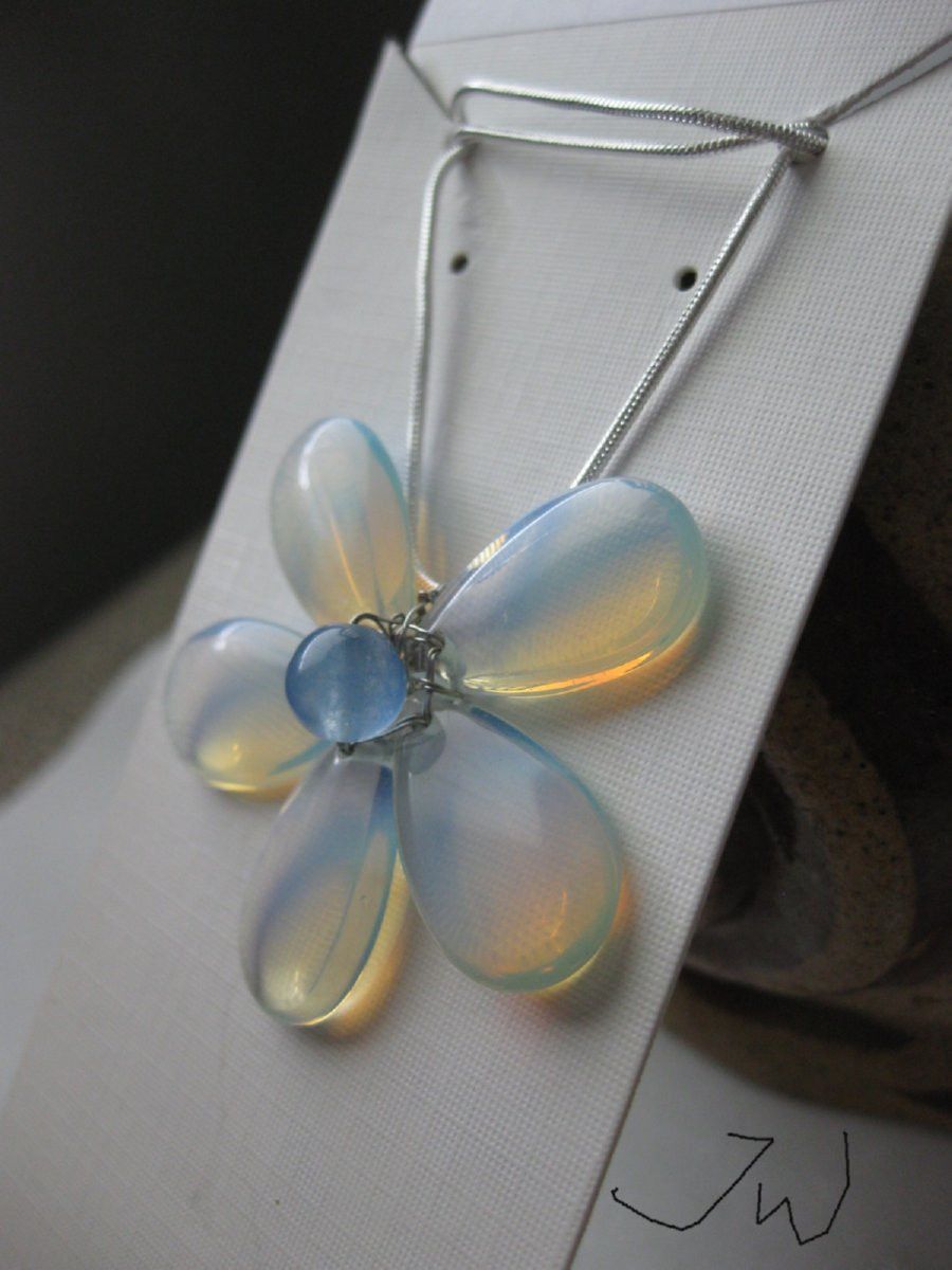 Jewelry Opalite Flower Silver necklace Size ONE SIZE - 3 Thumbnail