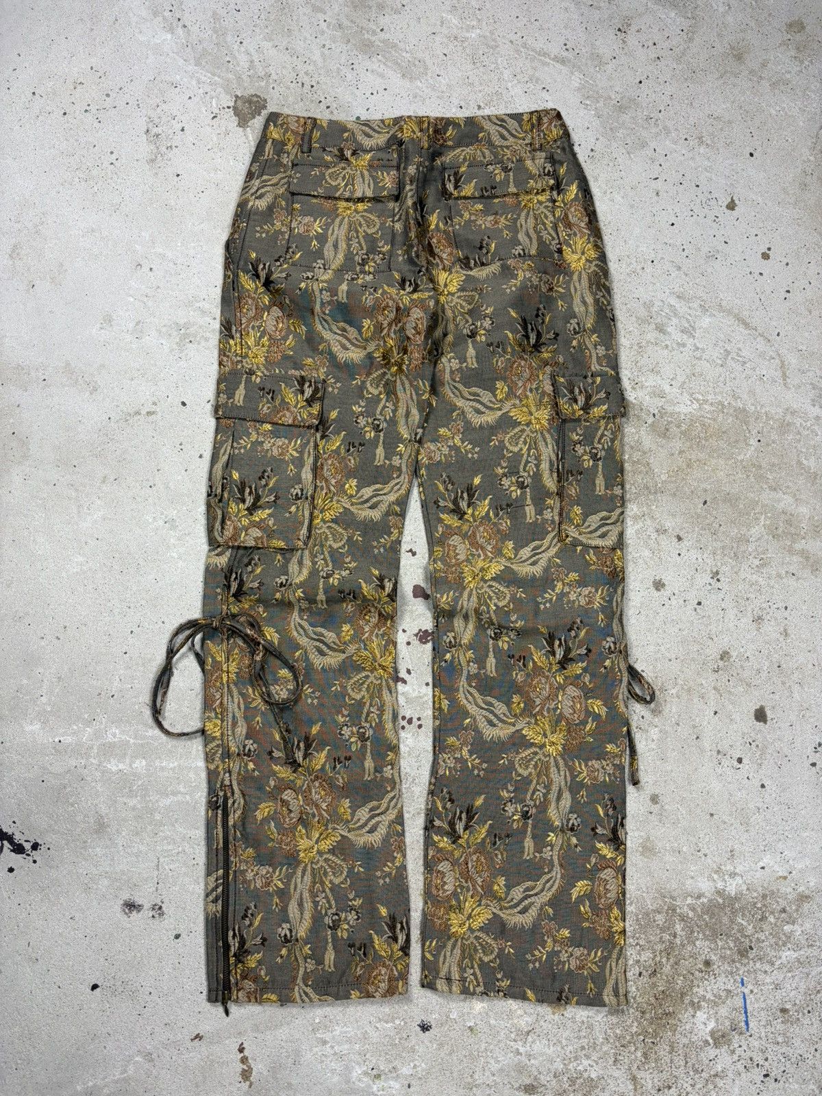 Roberto Cavalli Vintage 2000s Roberto Cavalli Class Floral Cargo Pants Size 30" / US 8 / IT 44 - 2 Thumbnail