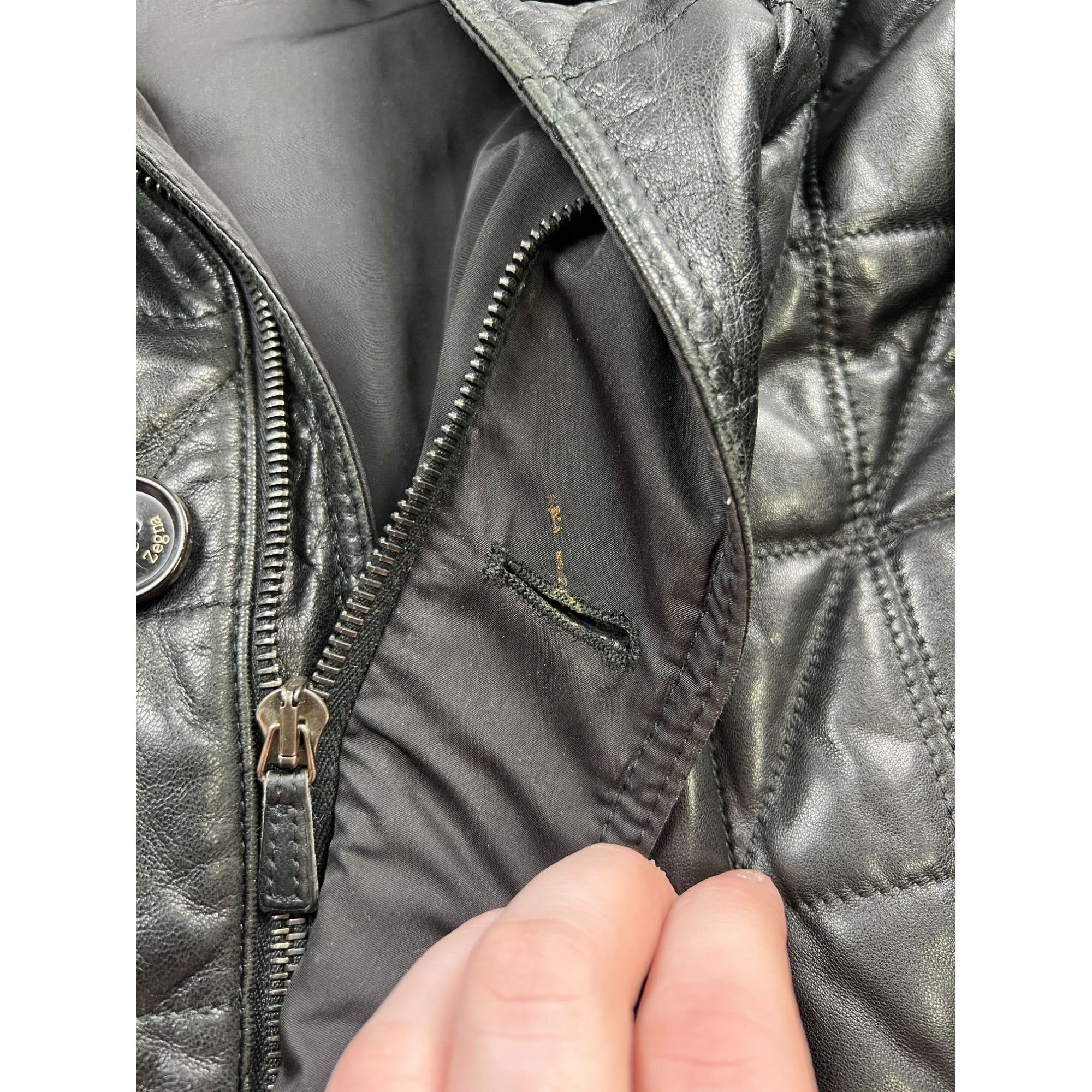 Ermenegildo Zegna Ermenegildo Zegna Black Leather Quilted Jacket (Y1020) Size US XL / EU 56 / 4 - 7 Thumbnail