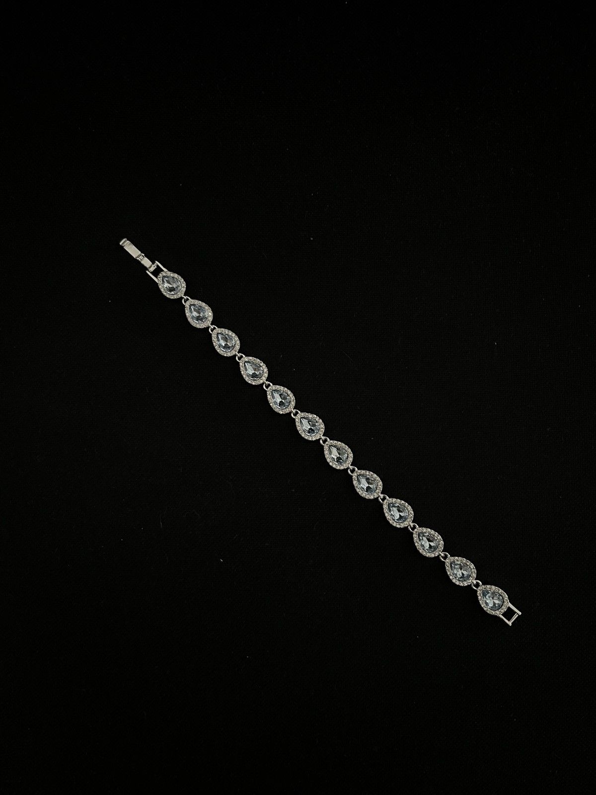 Givenchy Givenchy Crystal Flex Bracelet *OG RARE* Size ONE SIZE - 2 Thumbnail