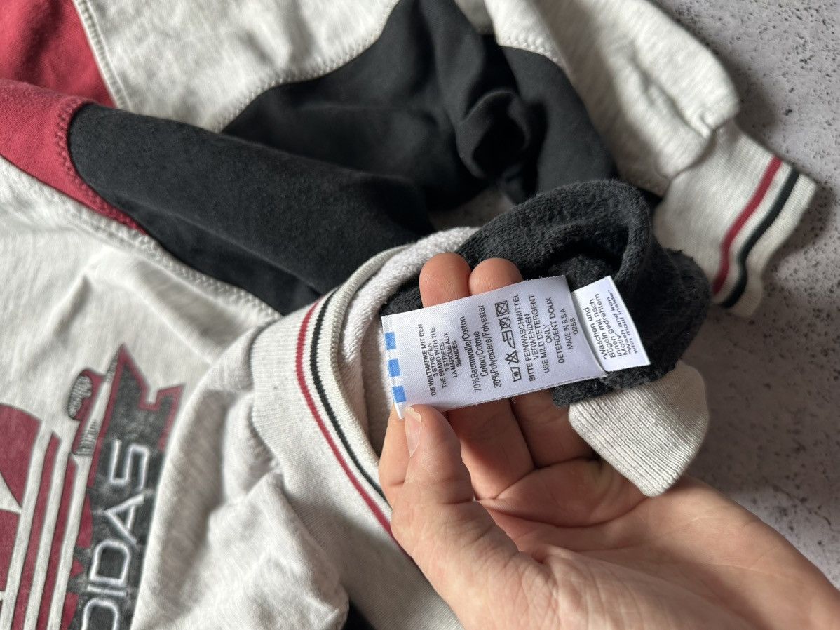 Adidas Vintage Adidas Crewneck Sweatshirt Trademark Baggy Y2K USA Size US M / EU 48-50 / 2 - 5 Thumbnail