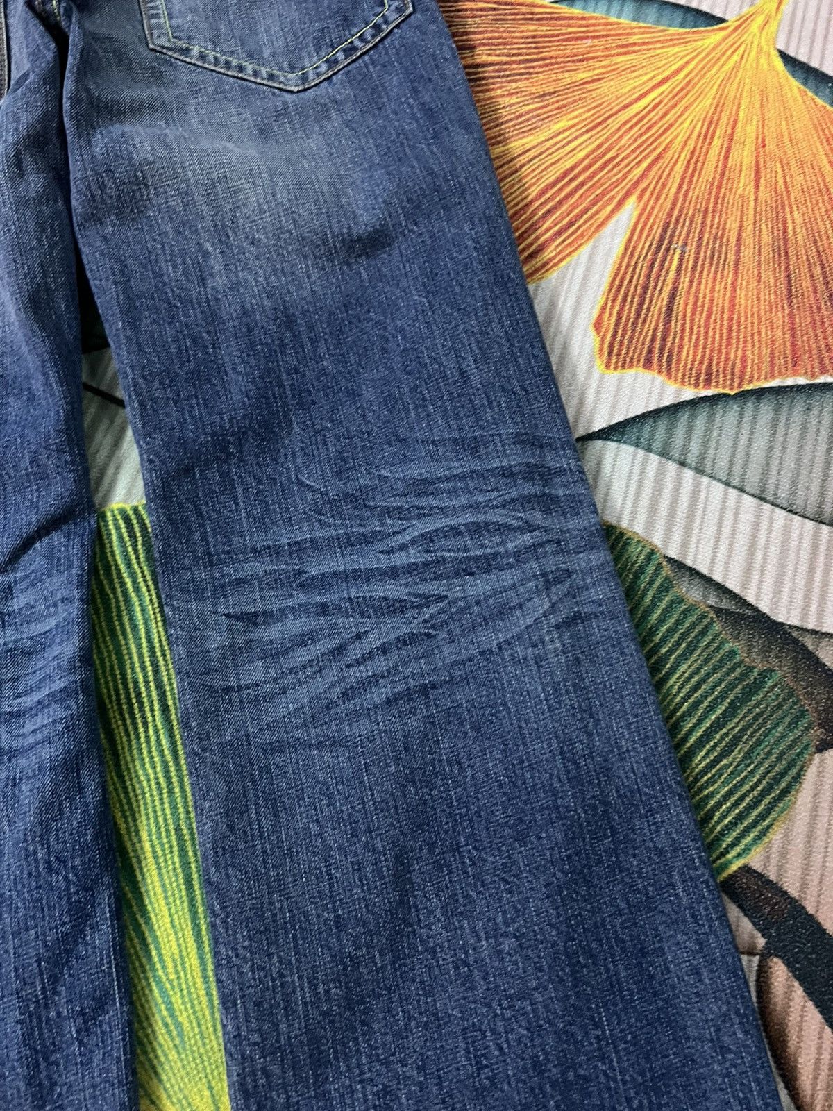 Japanese Brand 💥Vanquish Distresss Jean Very Rare Size US 32 / EU 48 - 15 Thumbnail