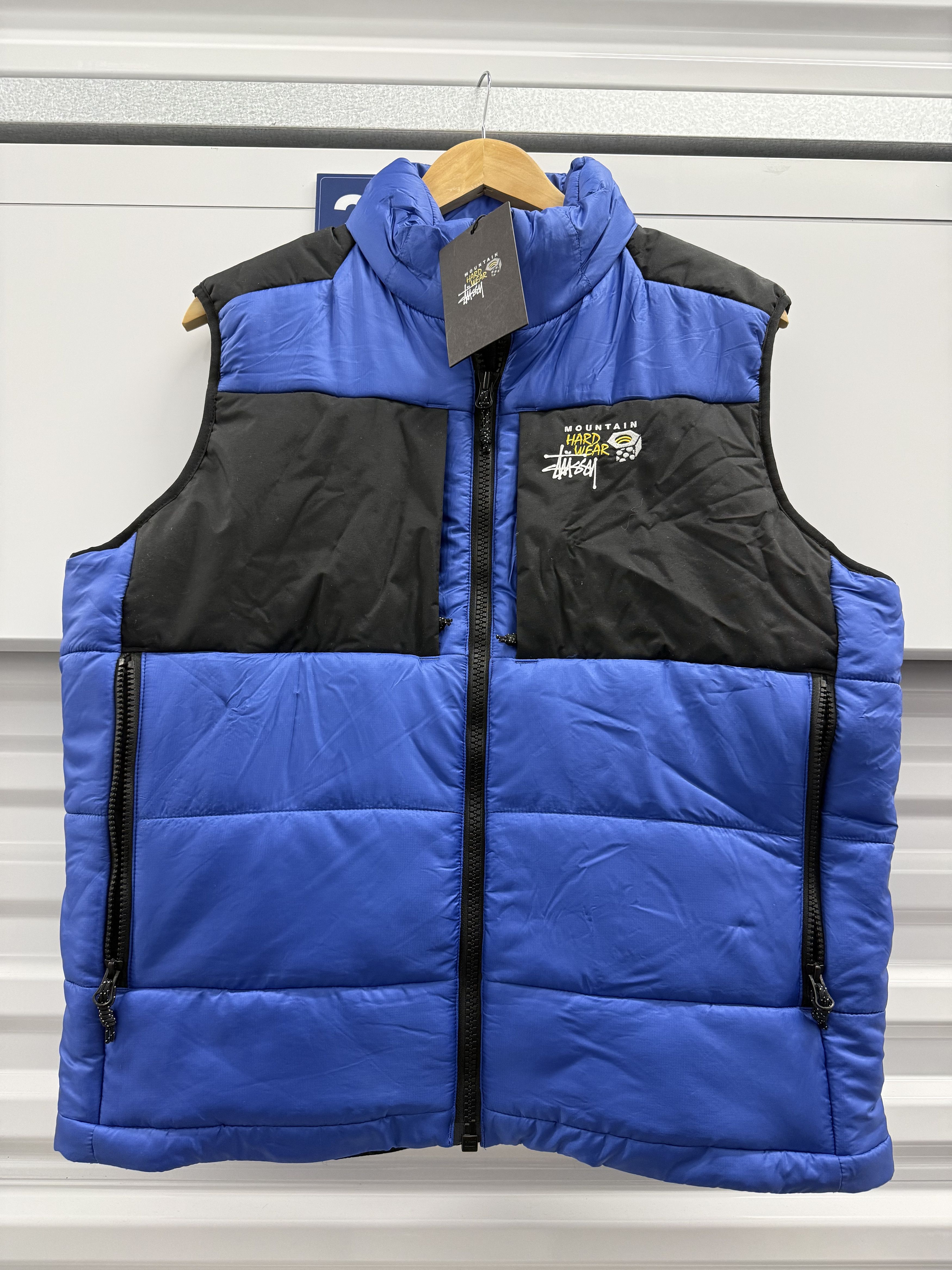 Mountain Hardwear × Stussy STÜSSY & MOUNTAIN HARDWEAR PRIMALOFT® VEST Size US XL / EU 56 / 4 - 1 Thumbnail