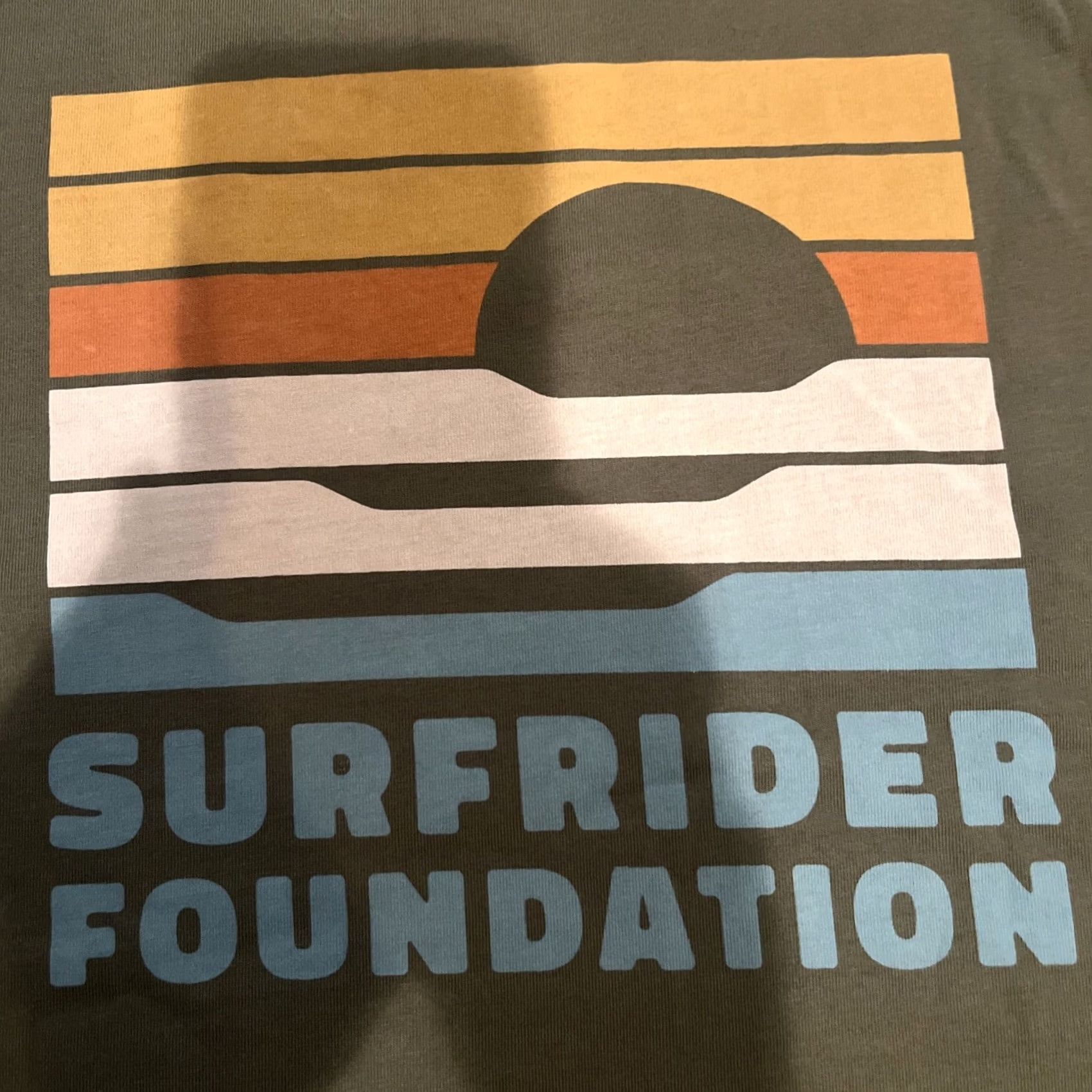 Vintage VINTAGE Surfrider Foundation Pocket Shirt Womens Medium Rainbow Sunset Logo Official Green Crew Neck Pocket Shirt Women M Rainbow Sunset Logo Official Size M / US 6-8 / IT 42-44 - 6 Thumbnail