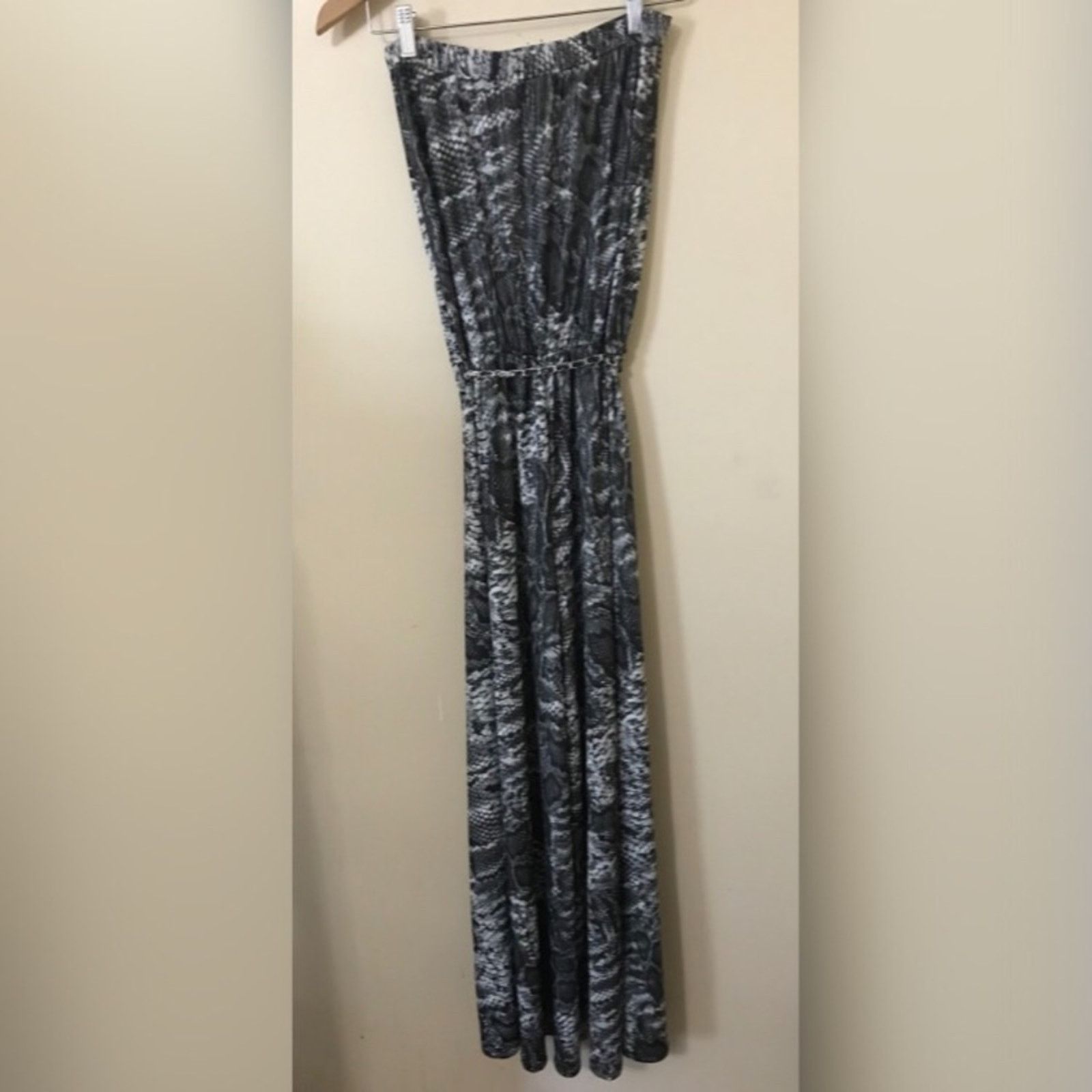 Other NWT Prelude Strapless Jumpsuit With Chain Size 27" / US 4 / IT 40 - 6 Thumbnail