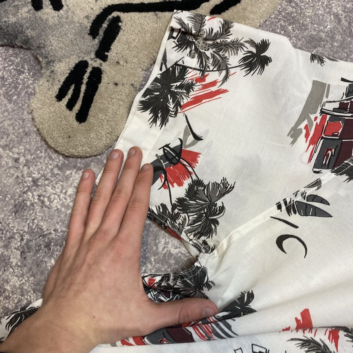 Tommy Hilfiger Vintage Tommy Hilfiger Hawaii 90’s Graphic shirt Size US XXL / EU 58 / 5 - 7 Thumbnail