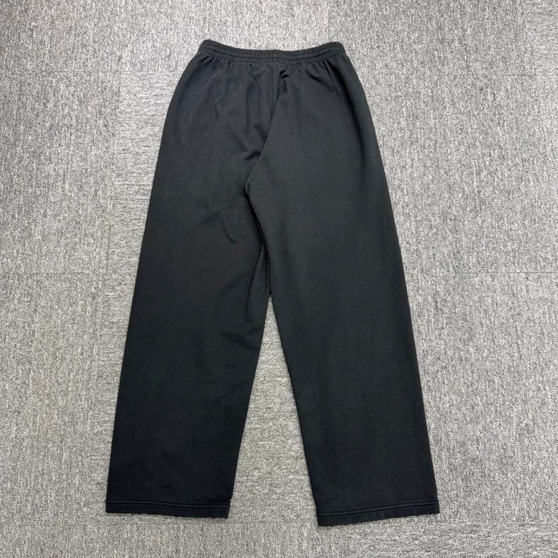 Balenciaga Balenciaga Balenciaga Embroidered Letter Sports Pants -250 Size US 44 / EU 60 - 2 Thumbnail