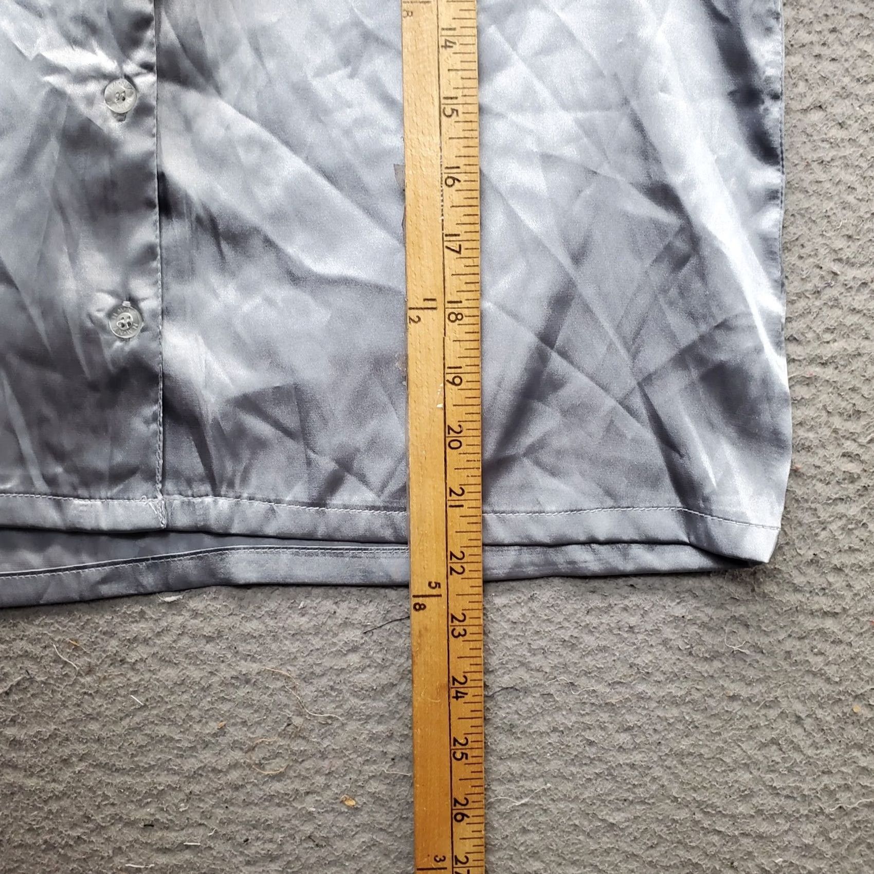 Nicole Miller Nicole Miller Shirt Womens S Gray Satin Stretch Short Sleeve Button Size S / US 4 / IT 40 - 3 Thumbnail