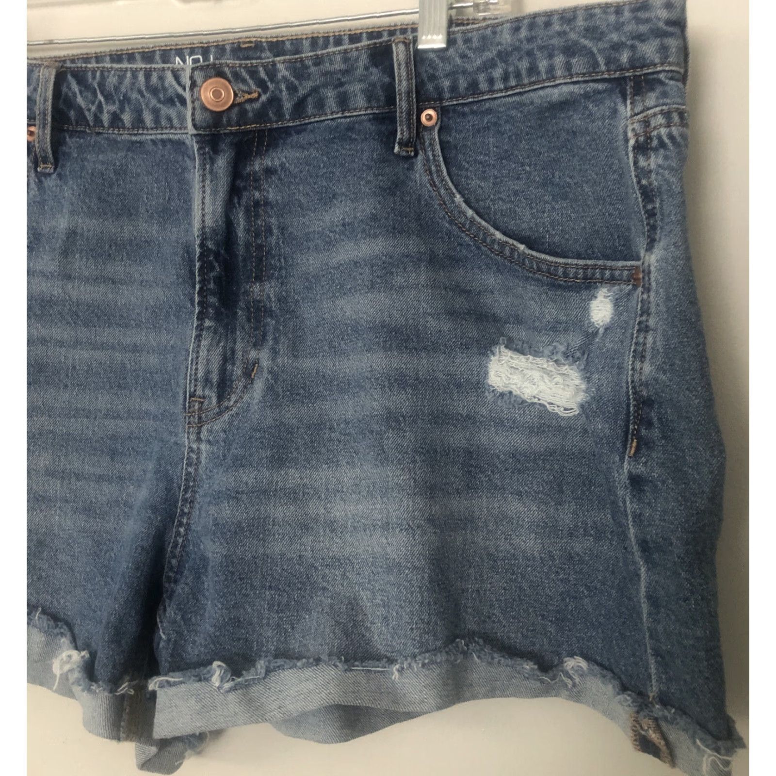 Vintage **No Boundaries Women's High Rise Blue Denim Shorts Size 19** User: No Boundaries Women's High Rise Blue Denim Shorts Size 19 Size 40" / US 18 - 3 Thumbnail