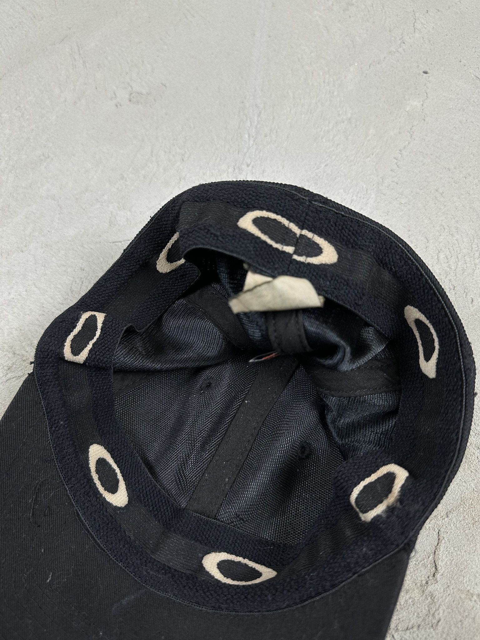 Oakley 90s Vintage Oakley Circle Logo Cap Hat Size ONE SIZE - 7 Thumbnail