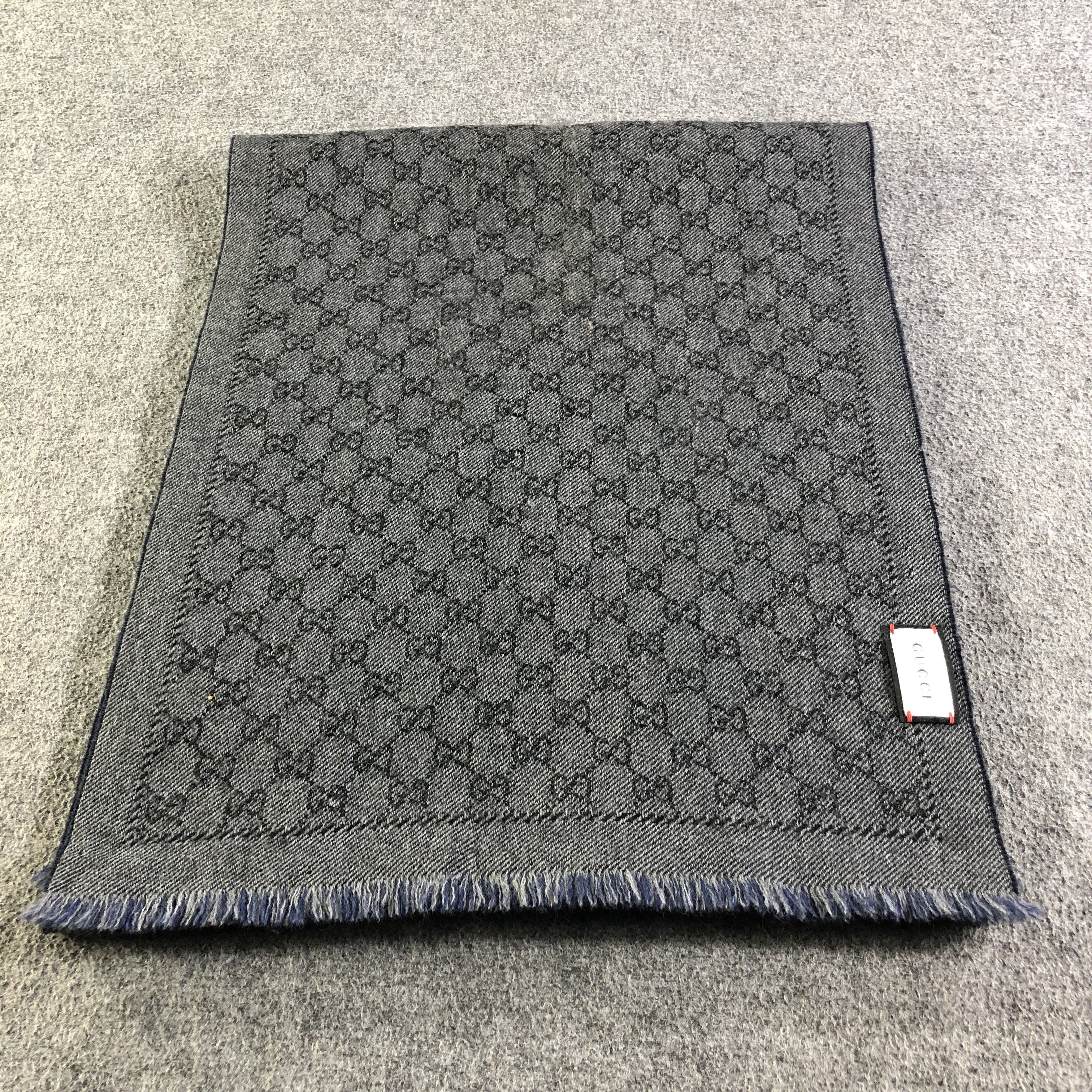 Gucci Gucci Monogram GG Full Print Wool Scarf Muffler V2628 Size ONE SIZE - 3 Thumbnail