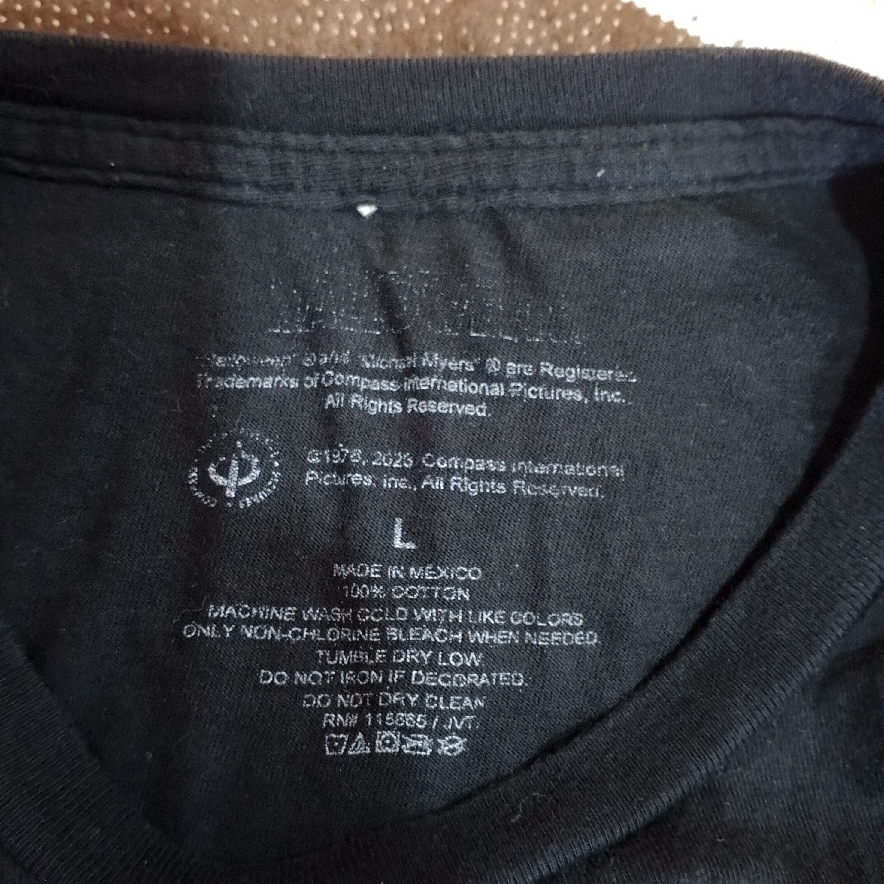 Expert Horror Halloween Movie Tee Size US L / EU 52-54 / 3 - 4 Thumbnail