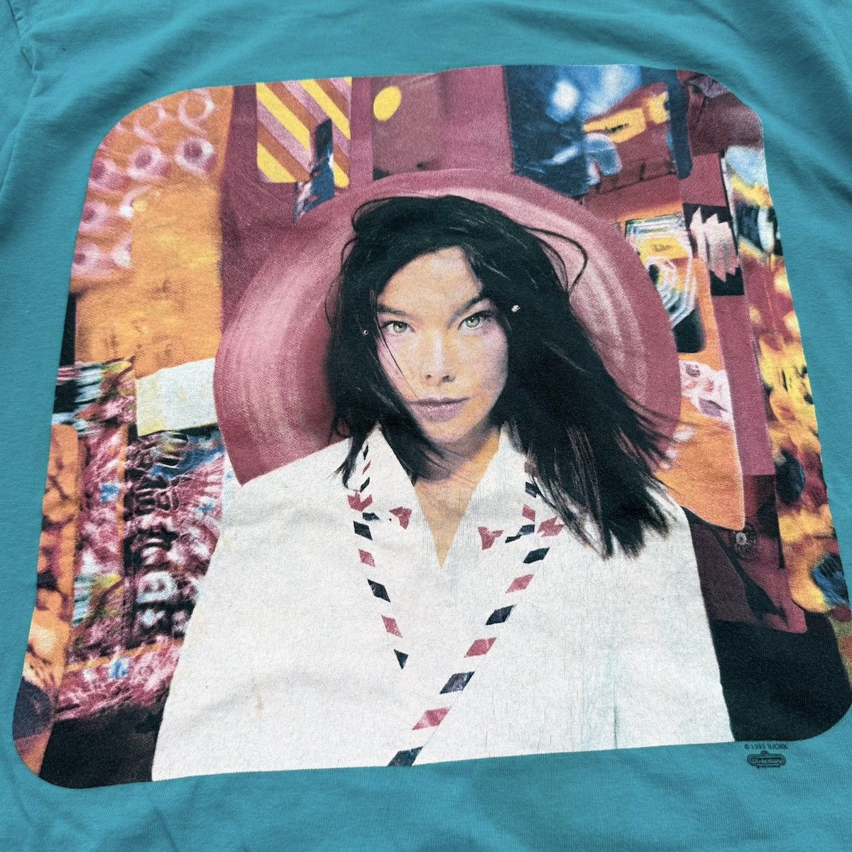 Band Tees × Vintage Vintage 90s Bjork “Post” World Tour 1995 Tshirt Size US L / EU 52-54 / 3 - 6 Thumbnail