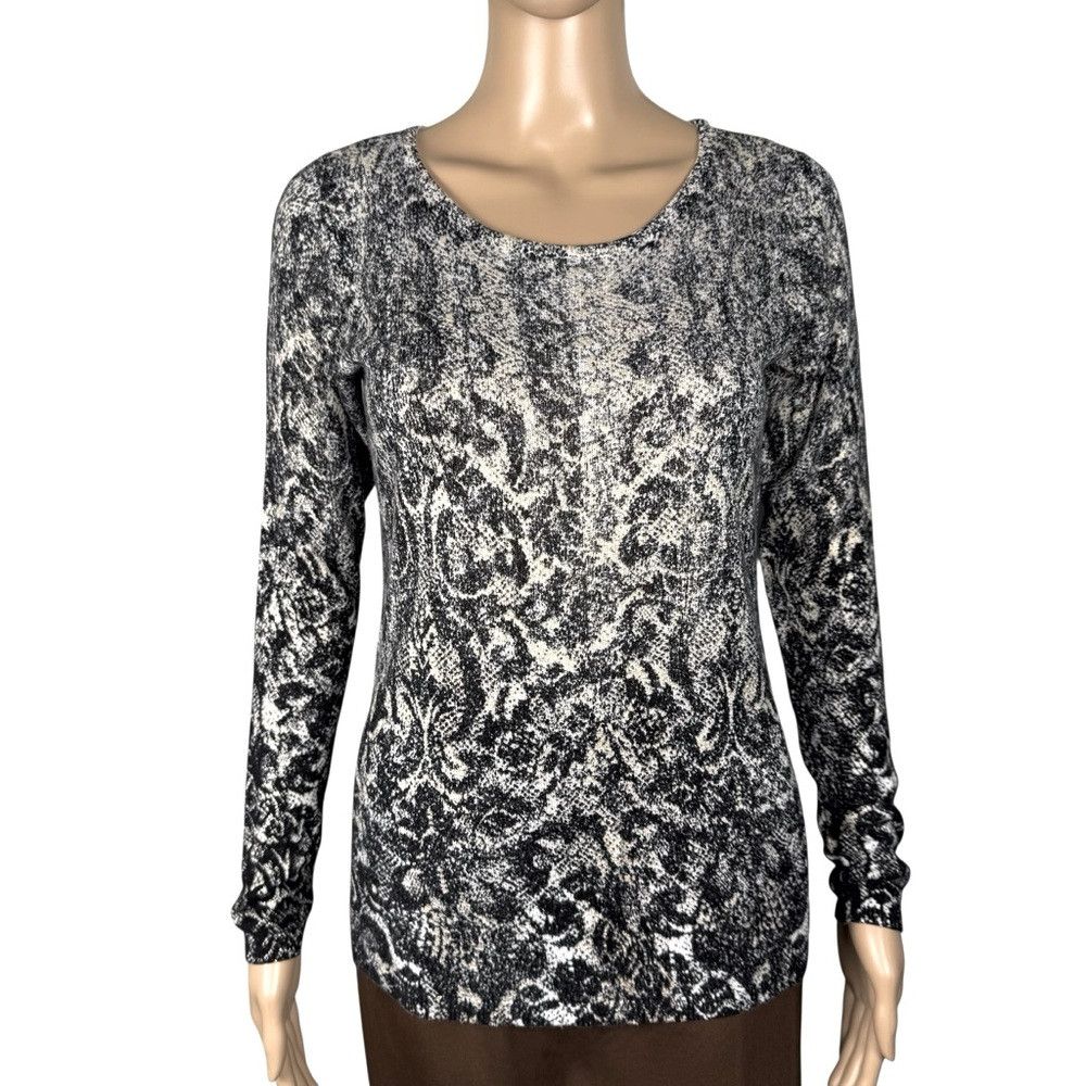 Chicos Chico's Round Neck Long Sleeve Lace Print Knit Sweater Size Size M / US 6-8 / IT 42-44 - 1 Thumbnail