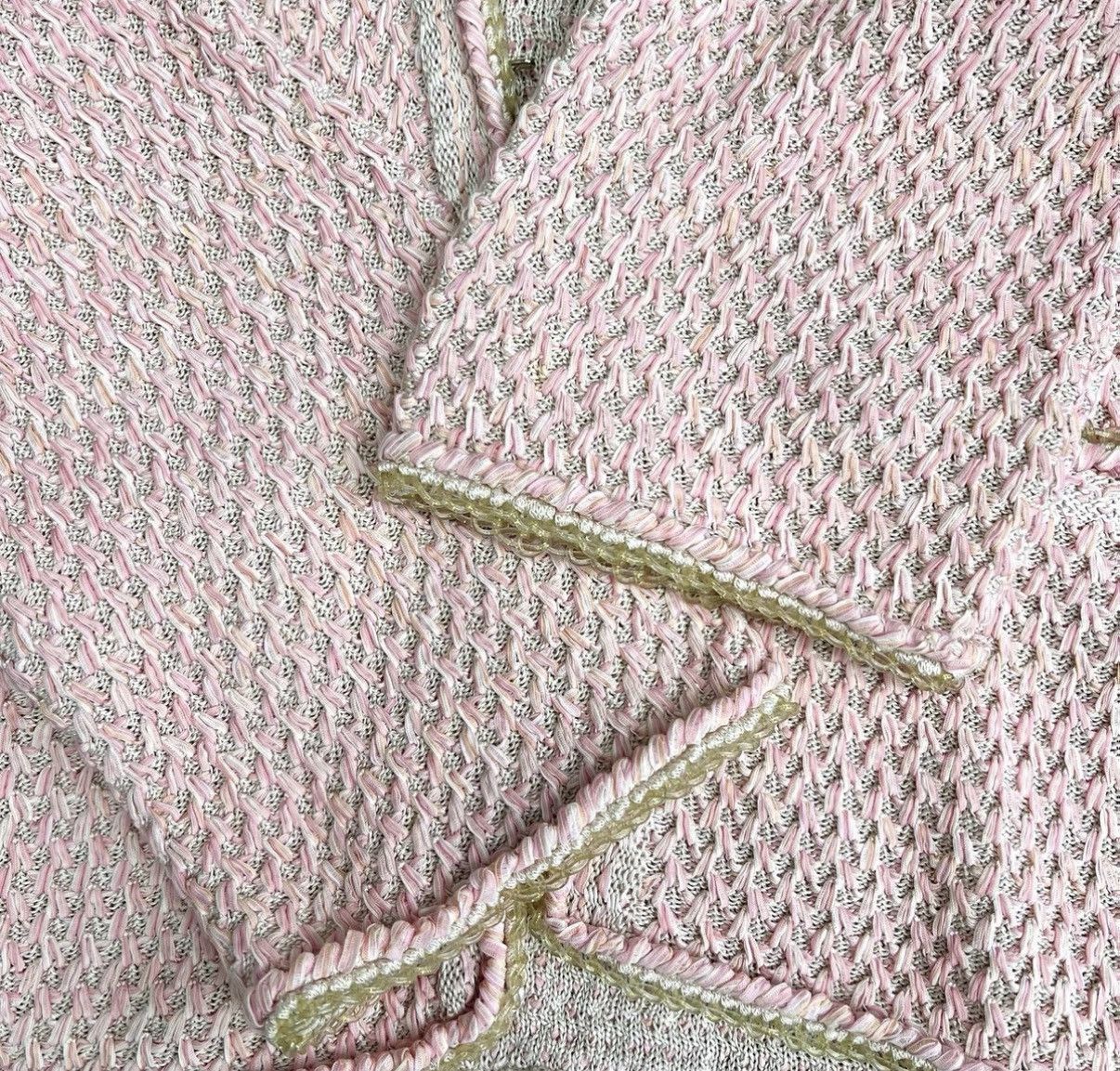 Chanel Chanel Cherry Blossom Pink Knit Cardigan Coat K12 Size S / US 4 / IT 40 - 4 Thumbnail