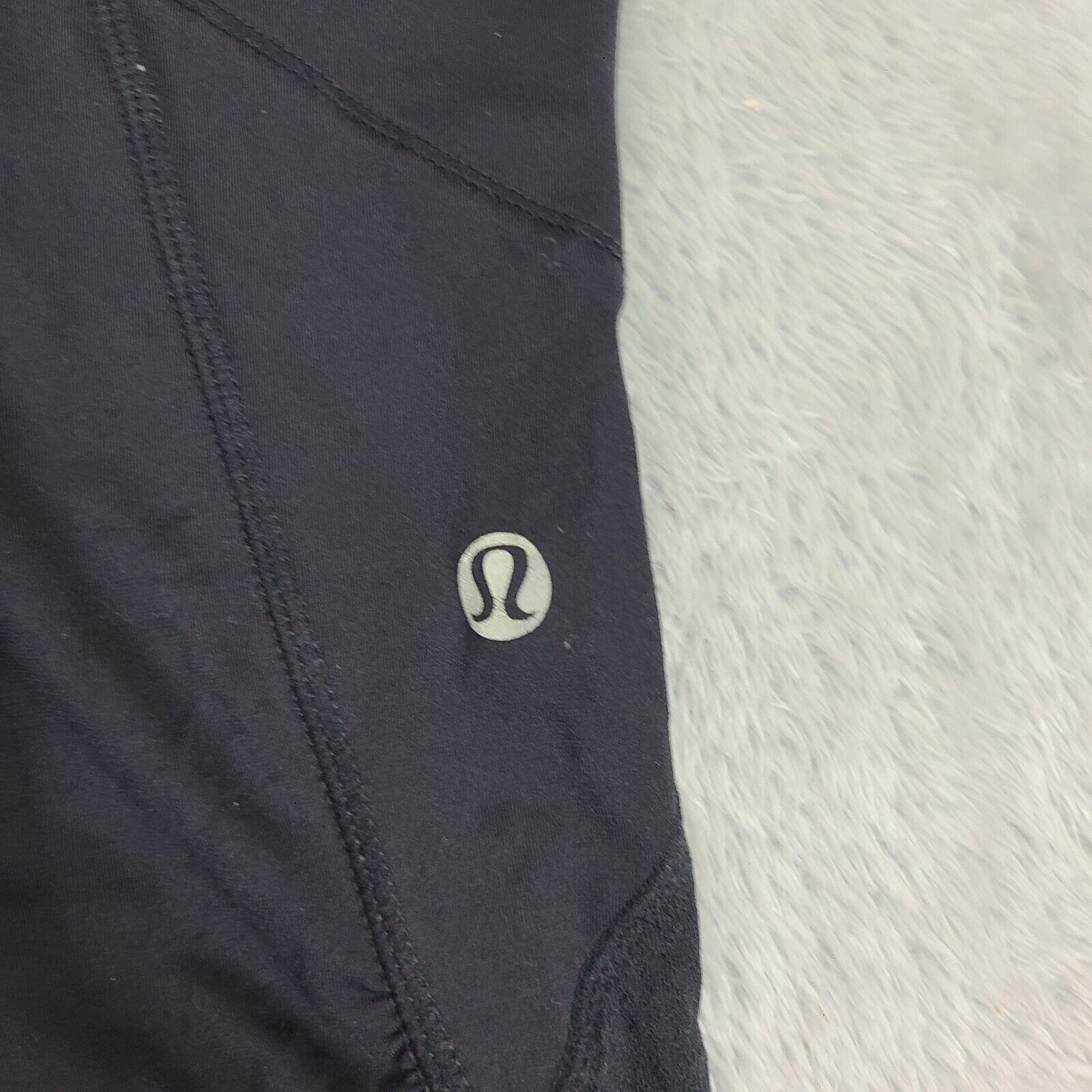 Lululemon LULULEMON Womens Ruched Capri Cropped Leggings Size 6 Size 28" / US 6 / IT 42 - 2 Thumbnail