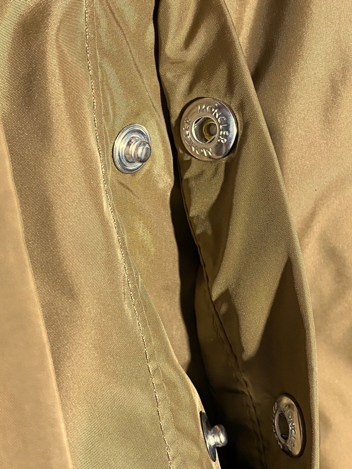 Moncler Moncler Nylon Gold Old Money Vibes Authentic Jacket Size US M / EU 48-50 / 2 - 16 Thumbnail