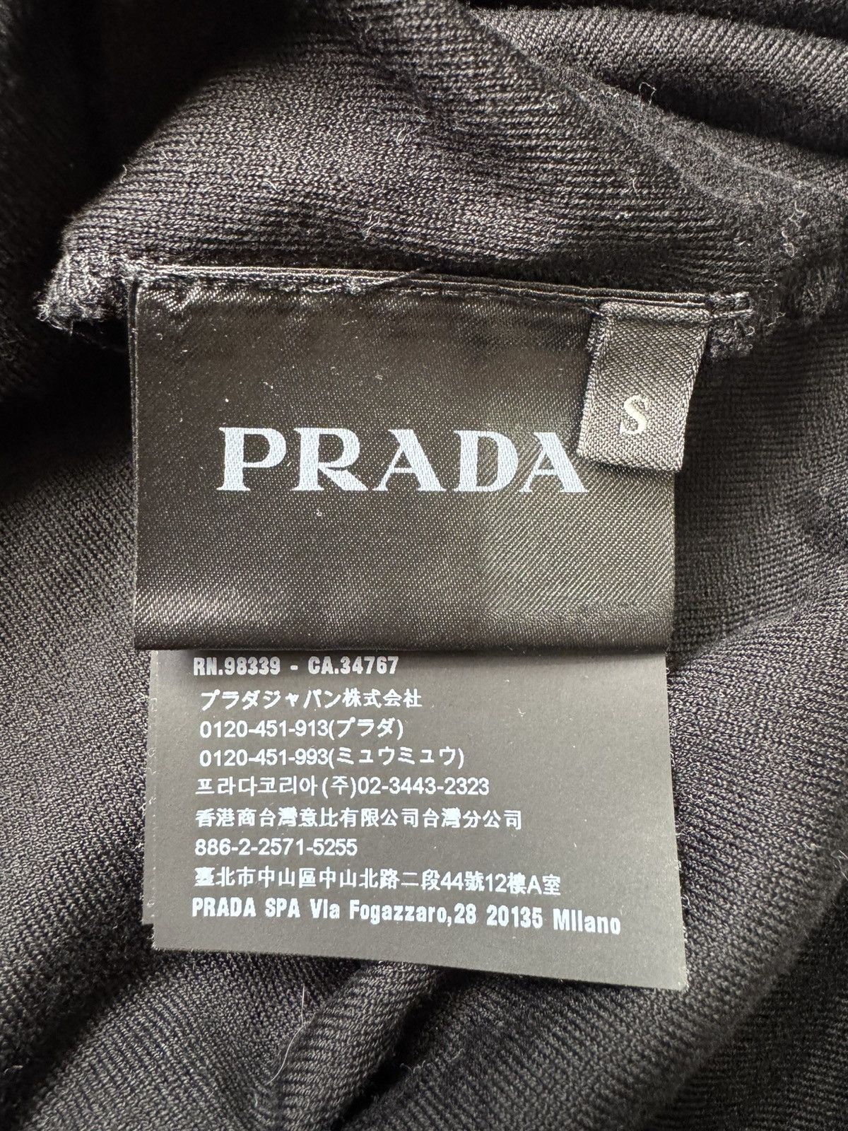 Prada Prada Milano fw2018 face print black t shirt size small Size US S / EU 44-46 / 1 - 5 Thumbnail