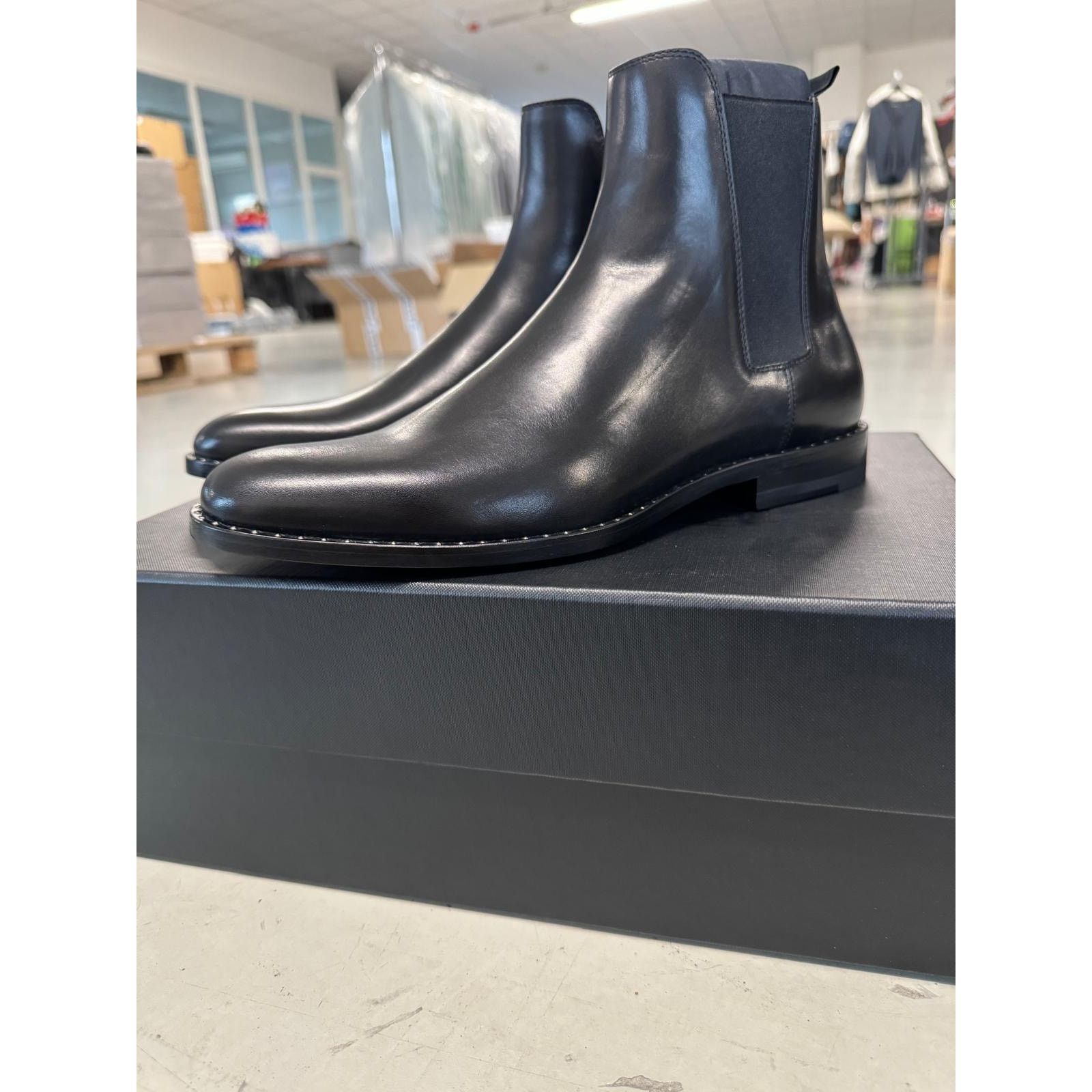 Saint Laurent Paris o1alsimx924 458810 Leather Chelsea Boots in Black Size US 7.5 / EU 40-41 - 3 Thumbnail