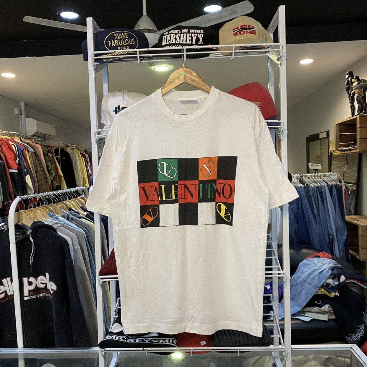 Valentino Vintage Valentino Studio Checked Logo T-shirt Size US L / EU 52-54 / 3 - 1 Thumbnail