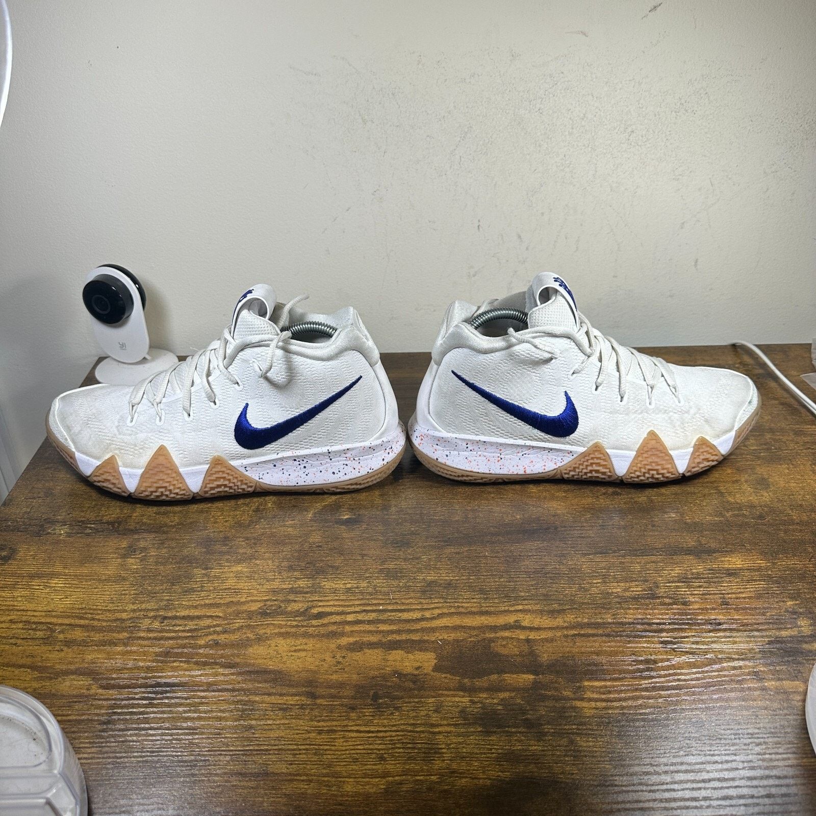 Nike Kyrie 4 Uncle Drew White Deep 943806-100 Men's Size 9