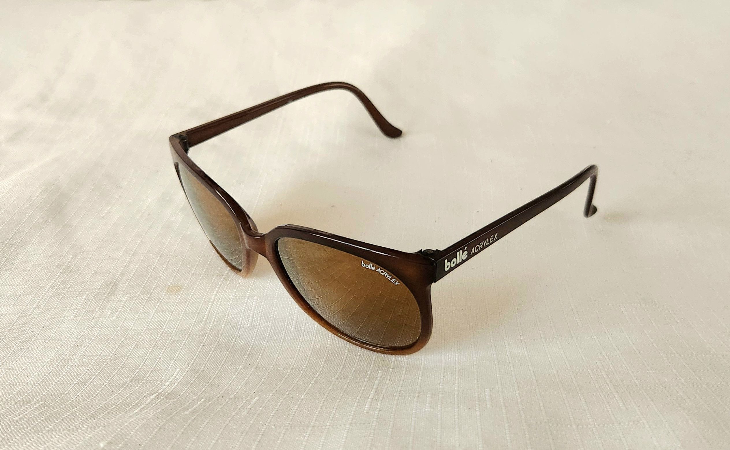Bolle Bolle Acrylex Vintage Rare 396 Cat eye sunglass France made Size ONE SIZE - 1 Thumbnail